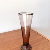 Vase en verre violet design années 70