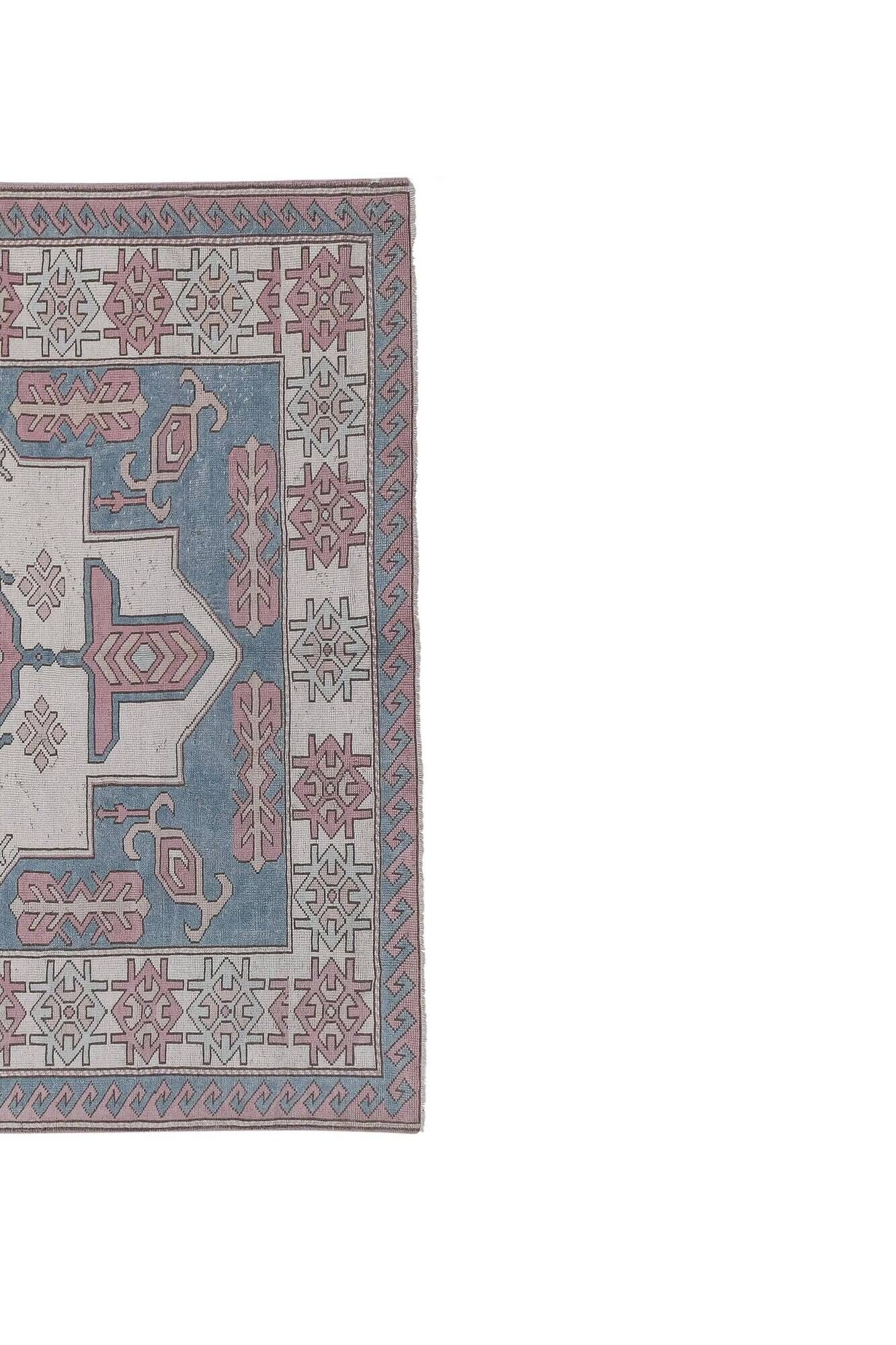 Vintage handmade Turkish rug 215x304 cm