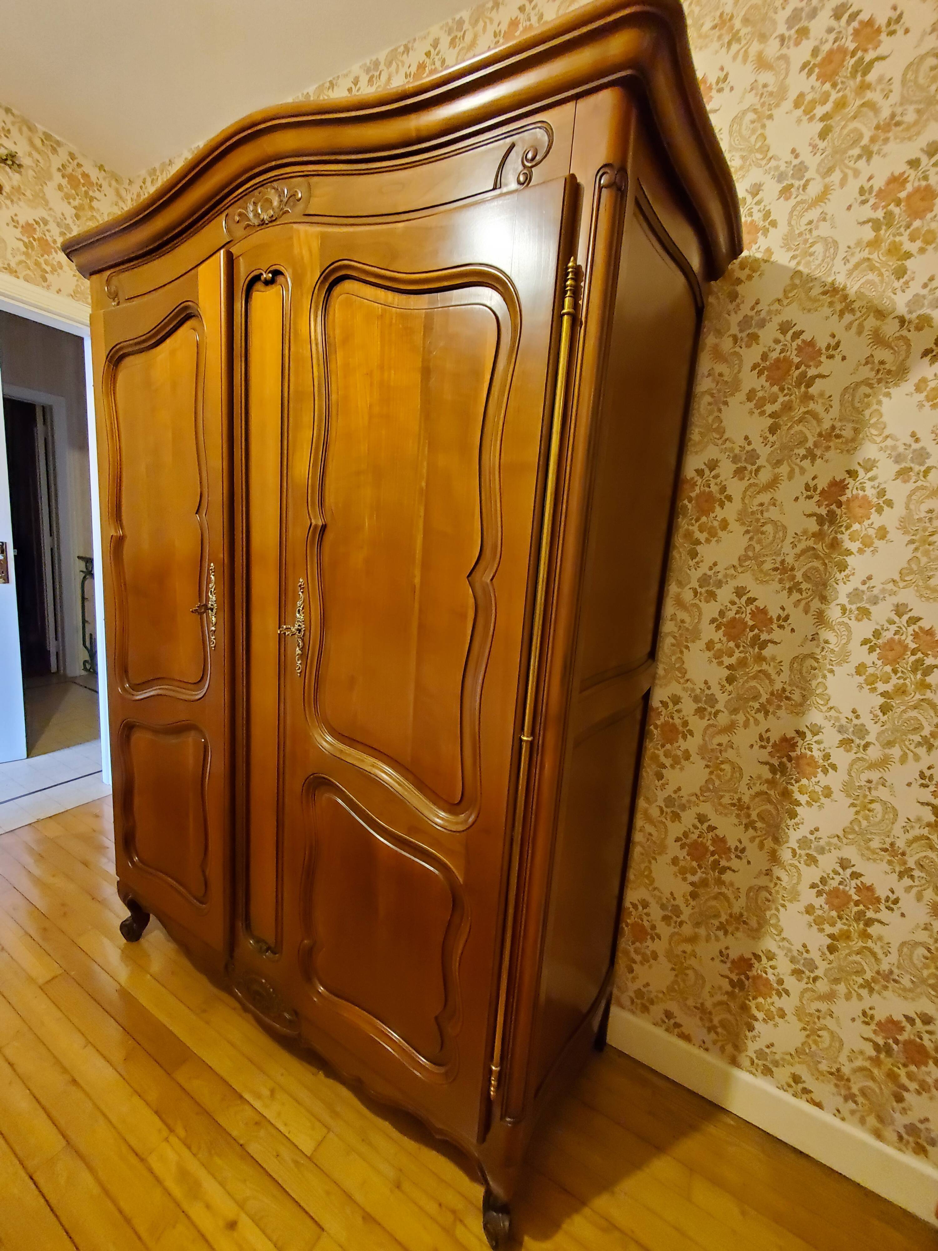 Louis XV regency style wardrobe