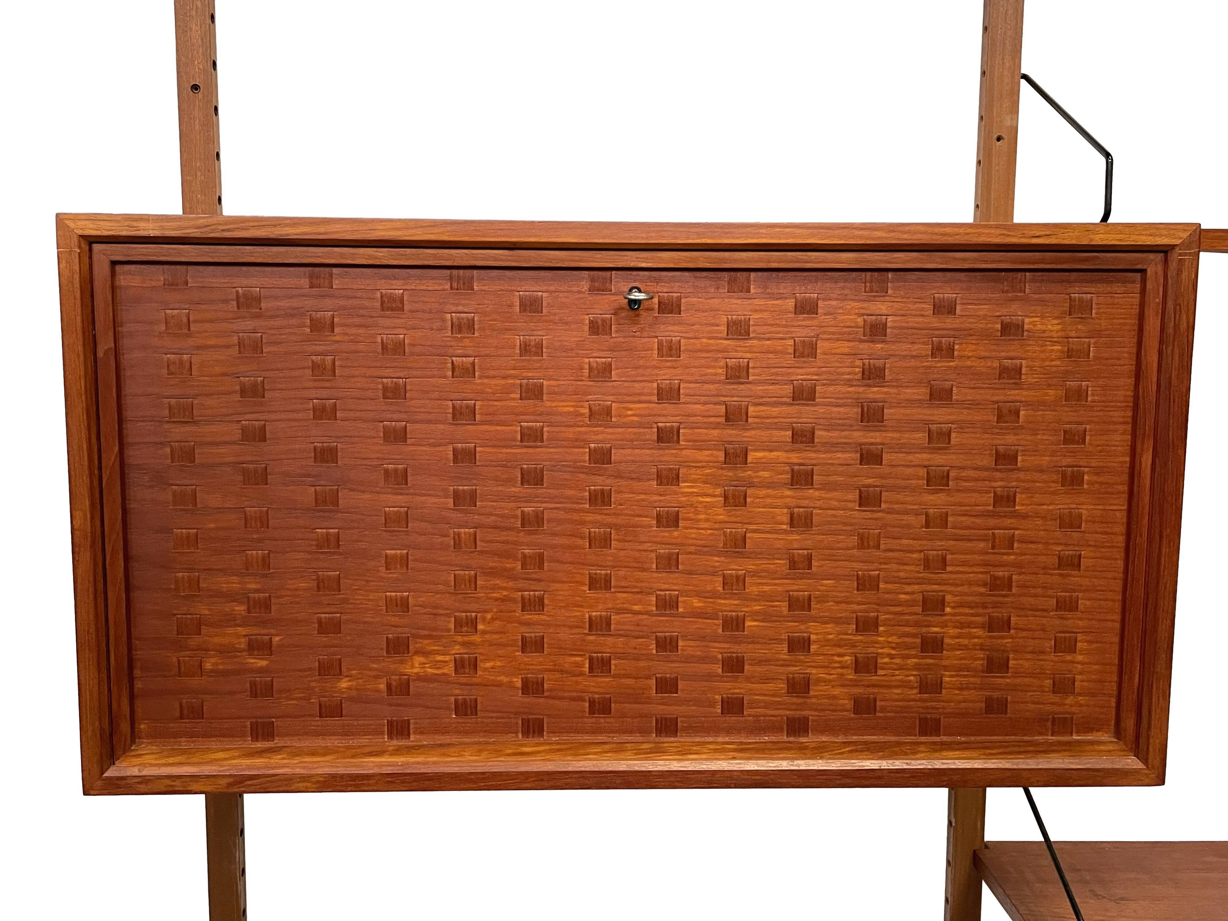 Vintage Poul Cadovius Royal System wall system wall unit