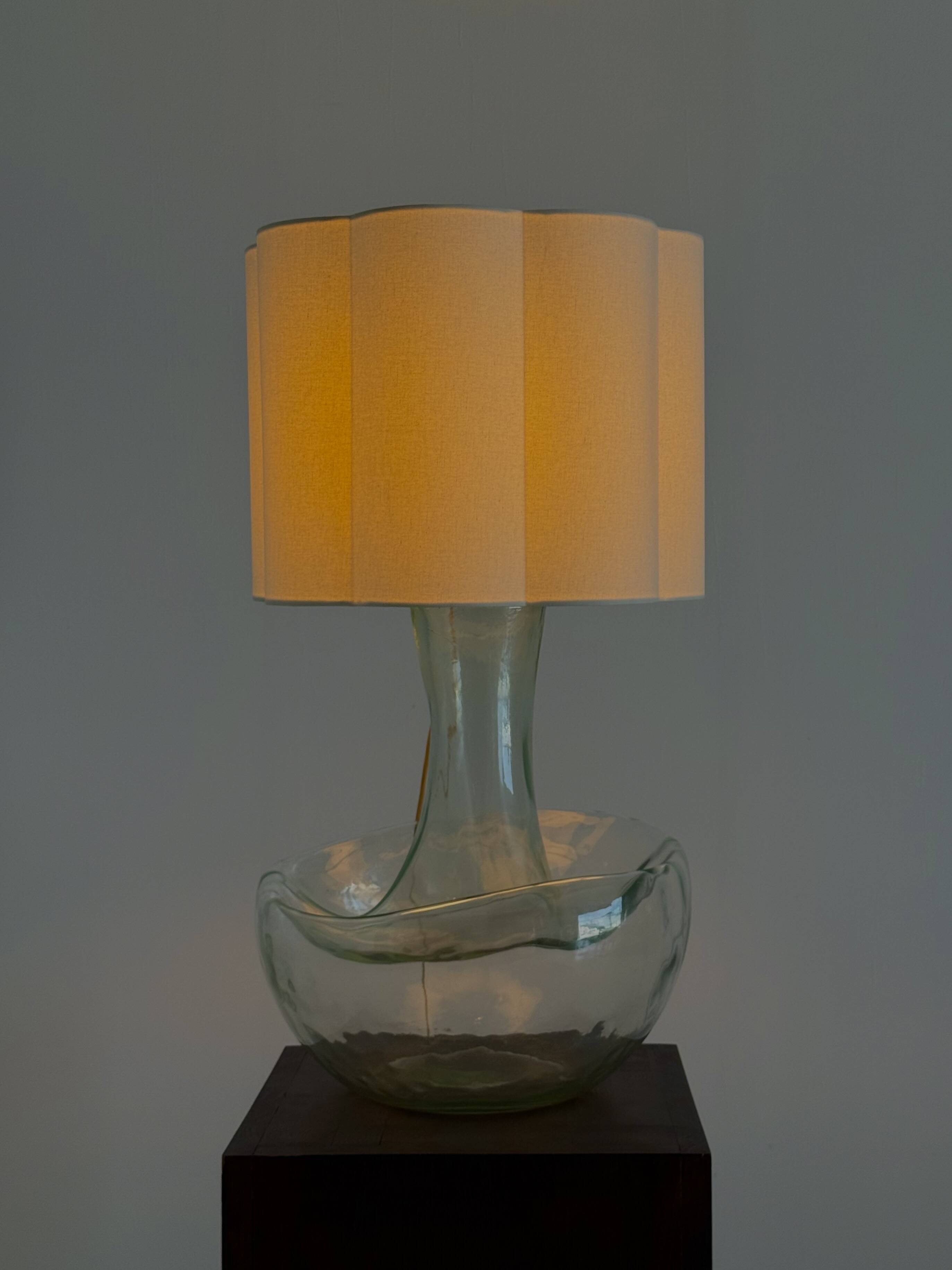 Large vintage table lamp with sculptural glass base