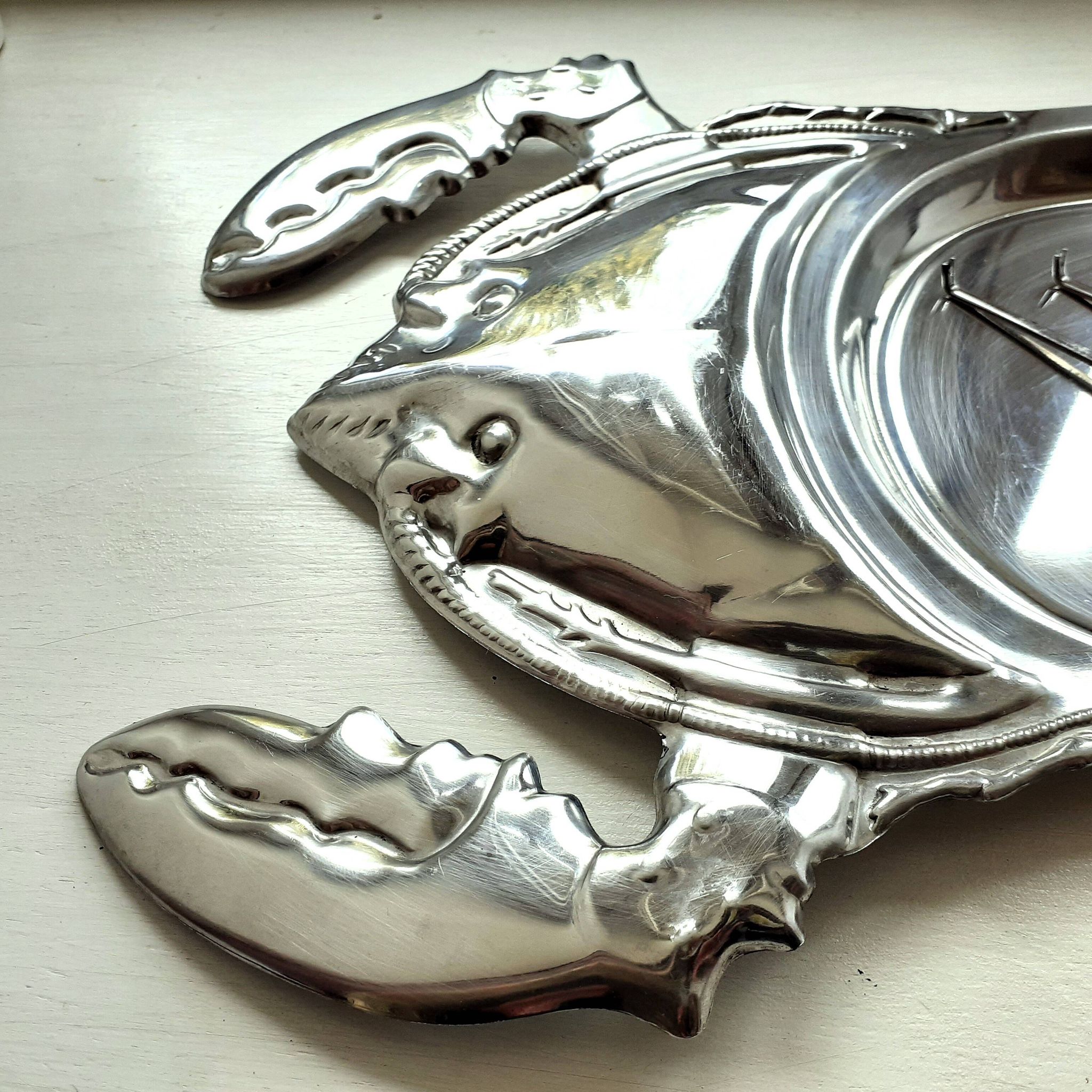 Lobster Platter and SIX Lobster Forks. Lobster Serving Set.
