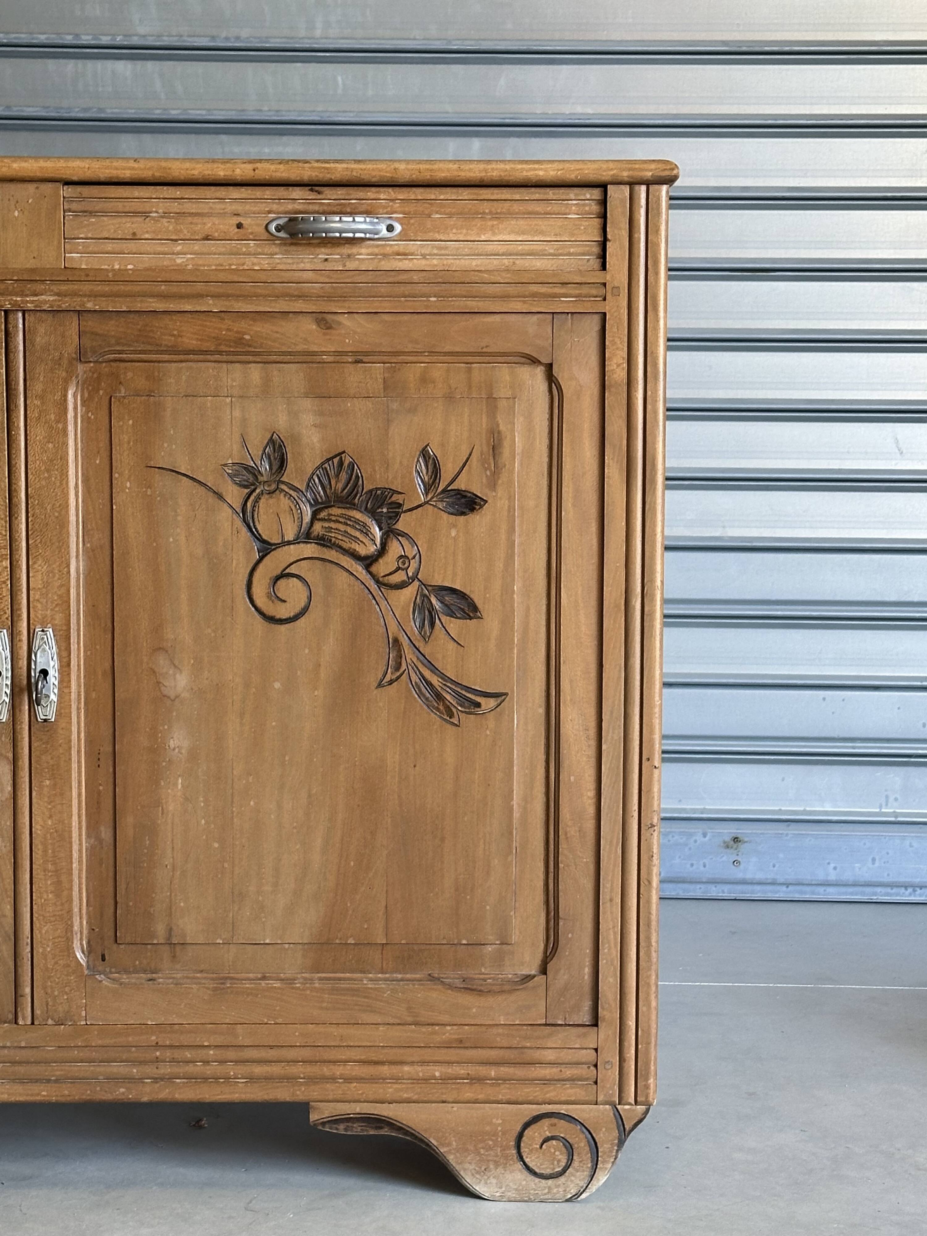 Buffet Art déco années 30 en bois blond