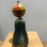 Lehmann friction sea lion toy