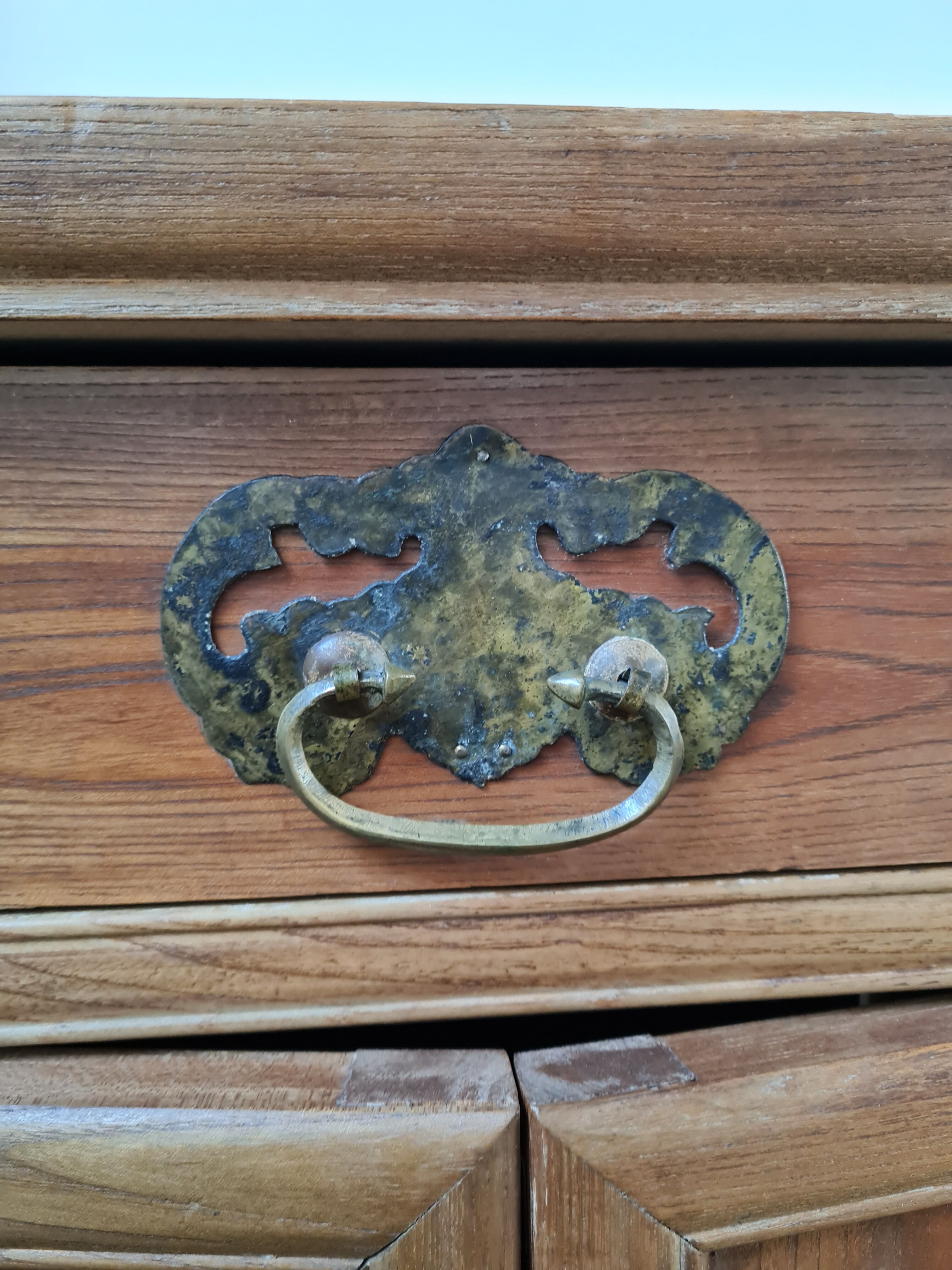 Chinese furniture