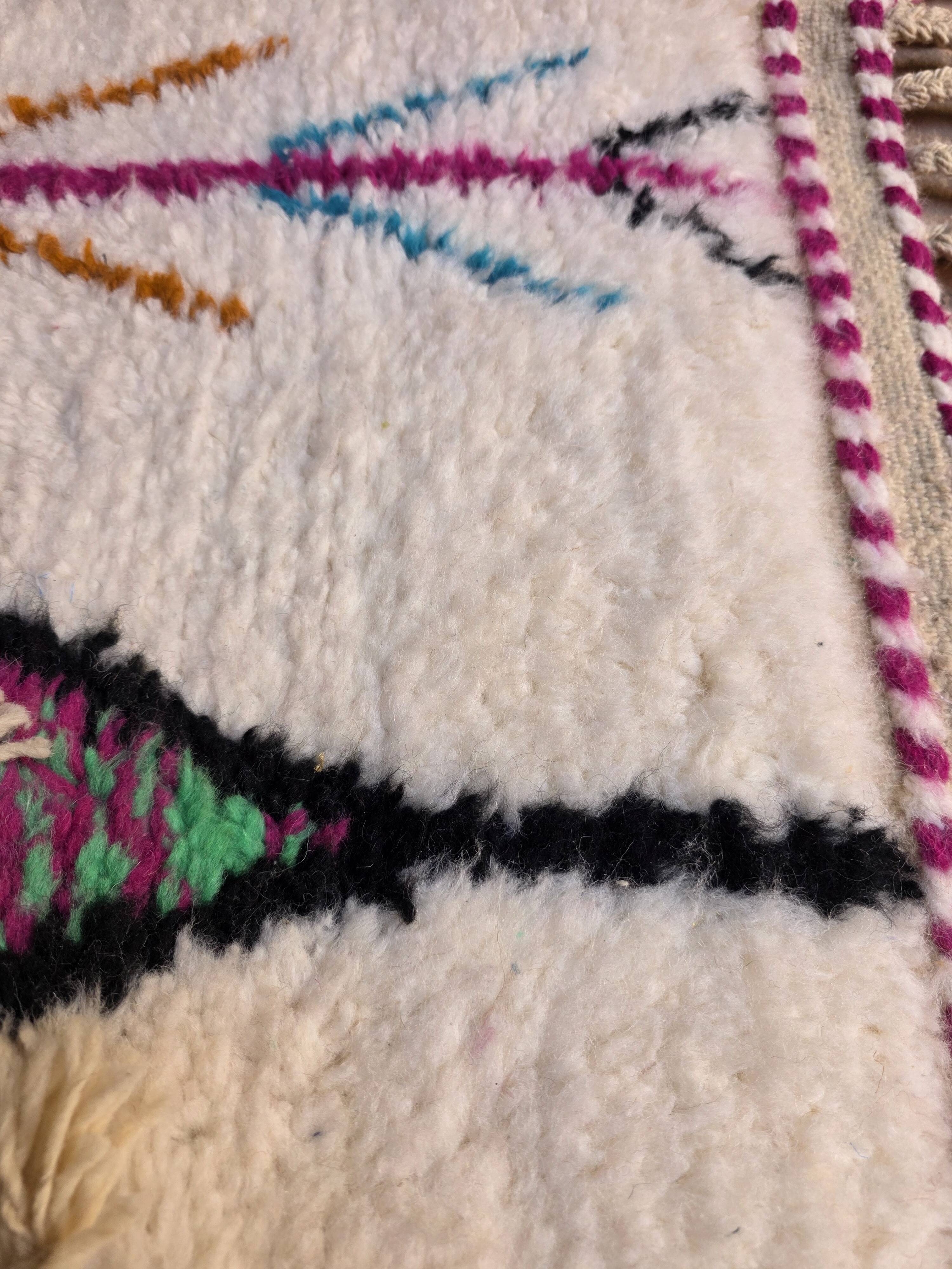 Moroccan Berber rug Azilal 250 x 150 cm