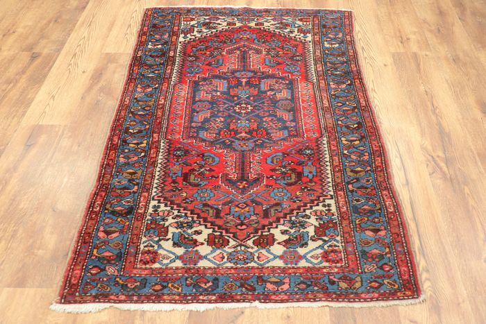 Hand-knotted tabriz carpet iran 105x175cm