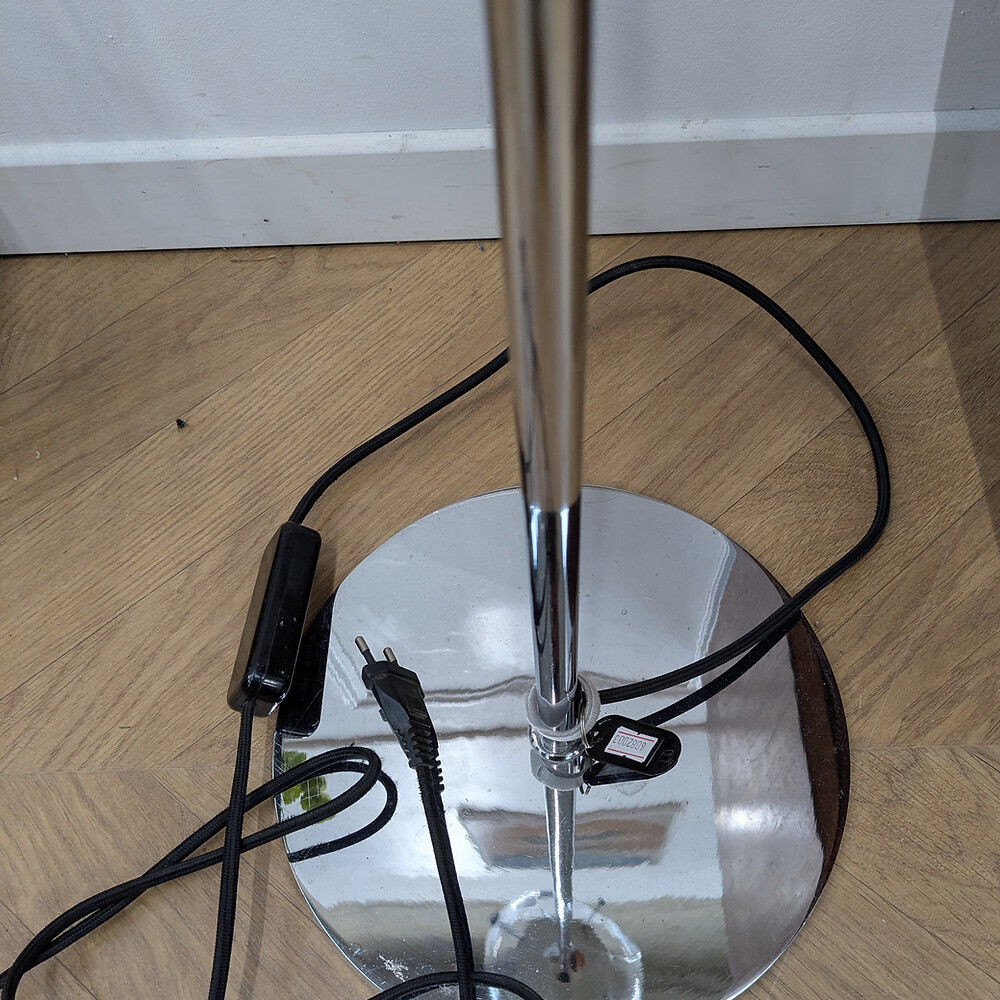 Lampadaire chromé vintage 70s