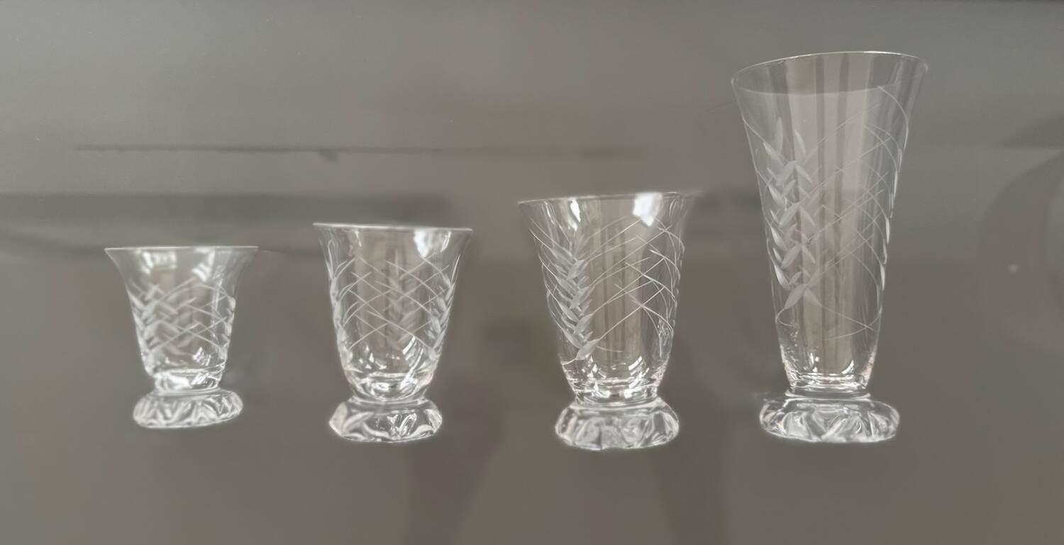 Daum kim épis crystal glass service from the 50s