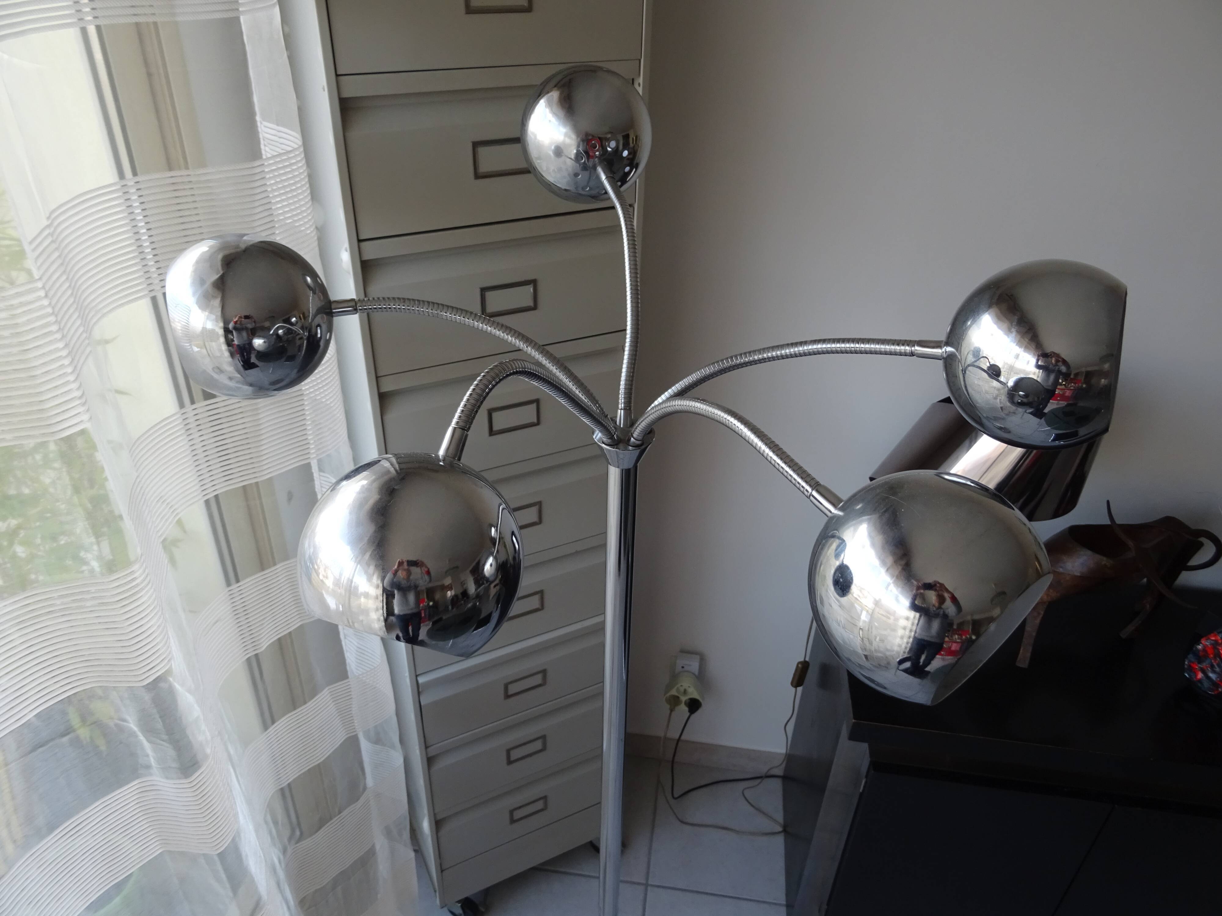 Lampadaire 5 boules orientables métal chromé vintage