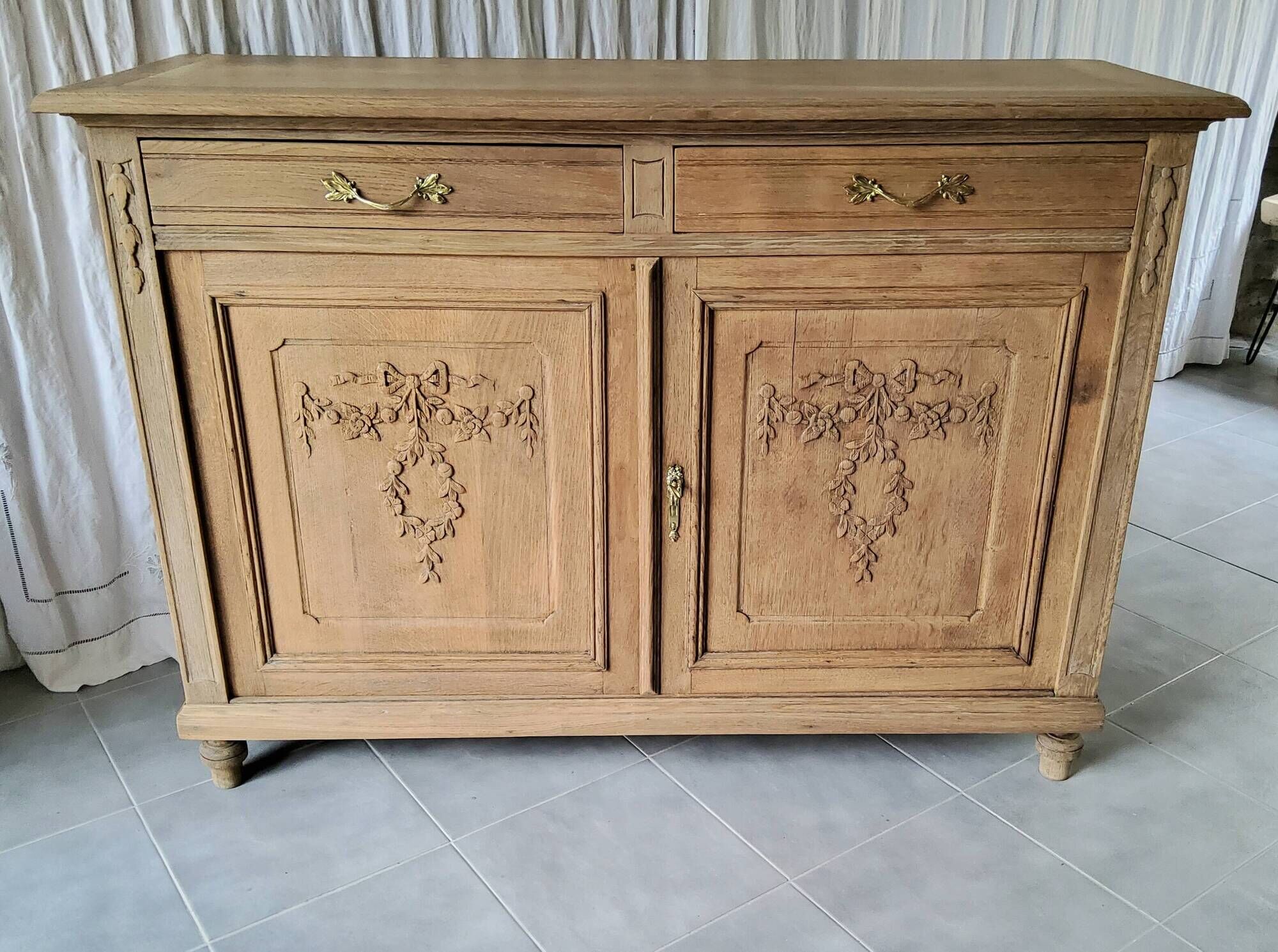 Art Nouveau buffet