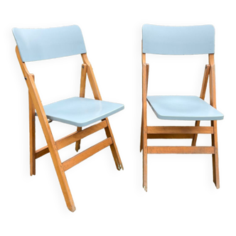 2 folding chairs in vintage beech 1950