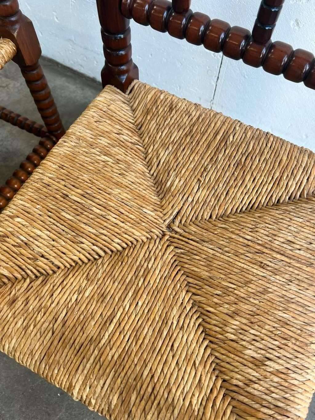 Vintage spool corner chair / knitting chair