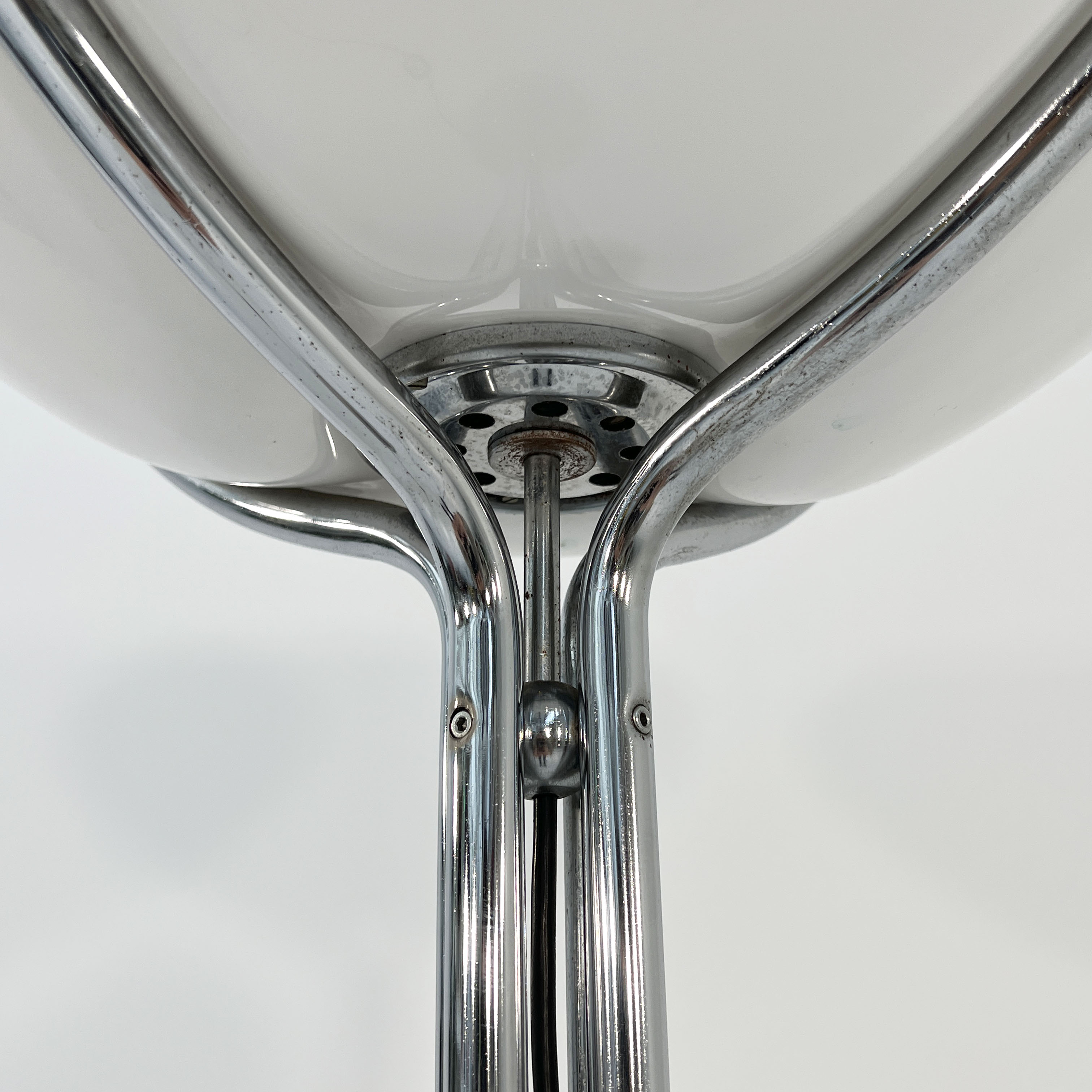 Quadrifoglio floor lamp by Gae Aulenti for Harvey Guzzini, 1970s