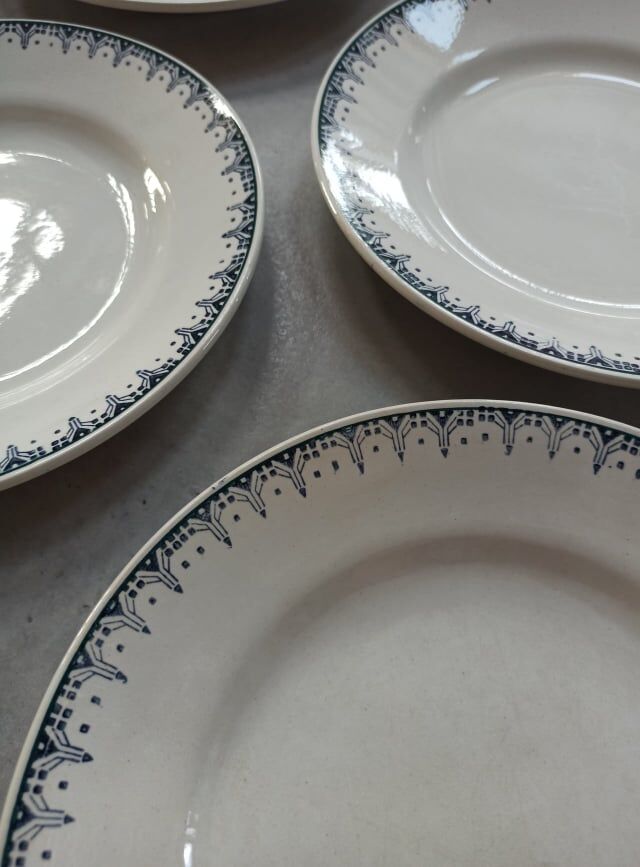 Plates in Amandinoise Saint-Amand earthenware