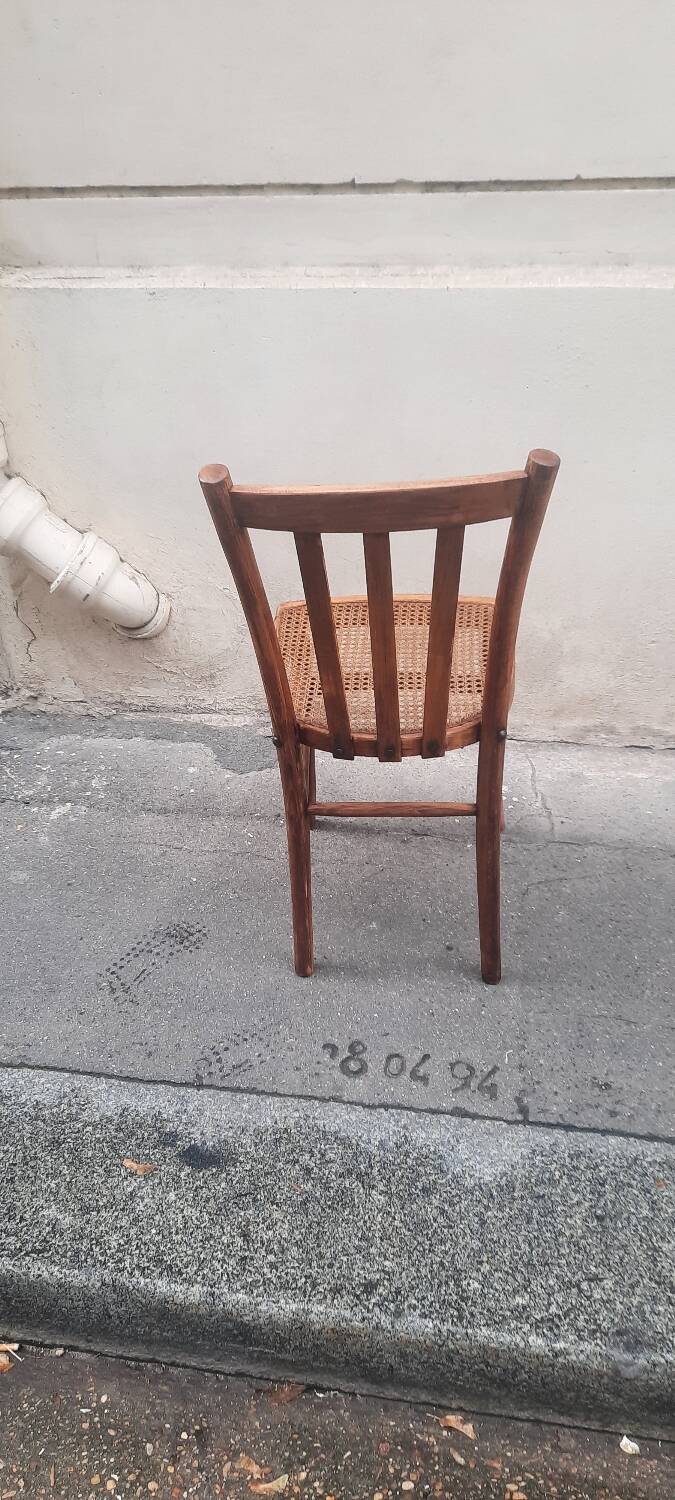 Bistro chair