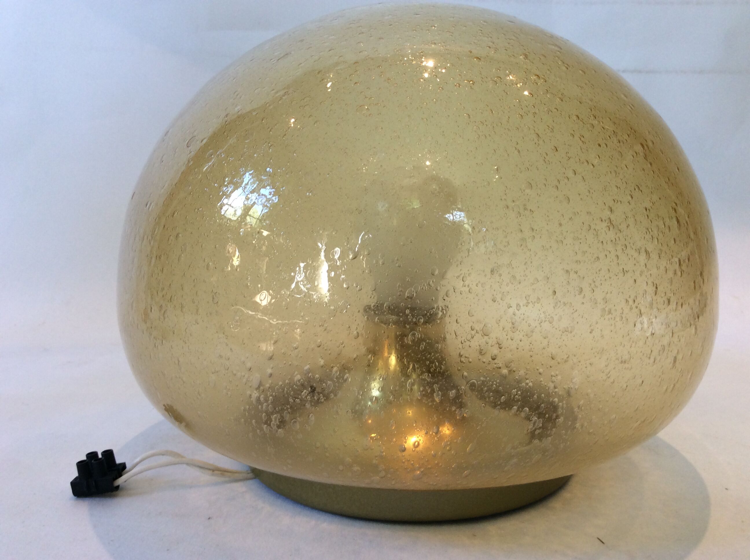 Vintage bubbleglass ceiling