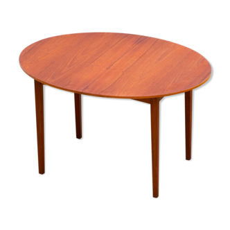 Vintage Scandinavian table 1960