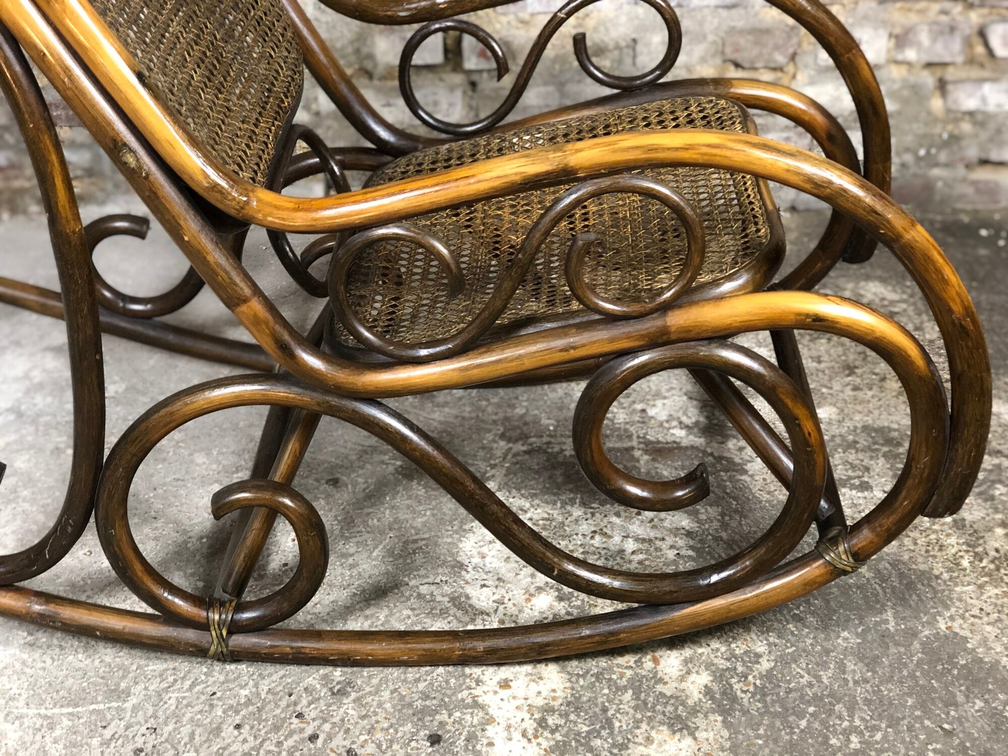 Rocking chair 80