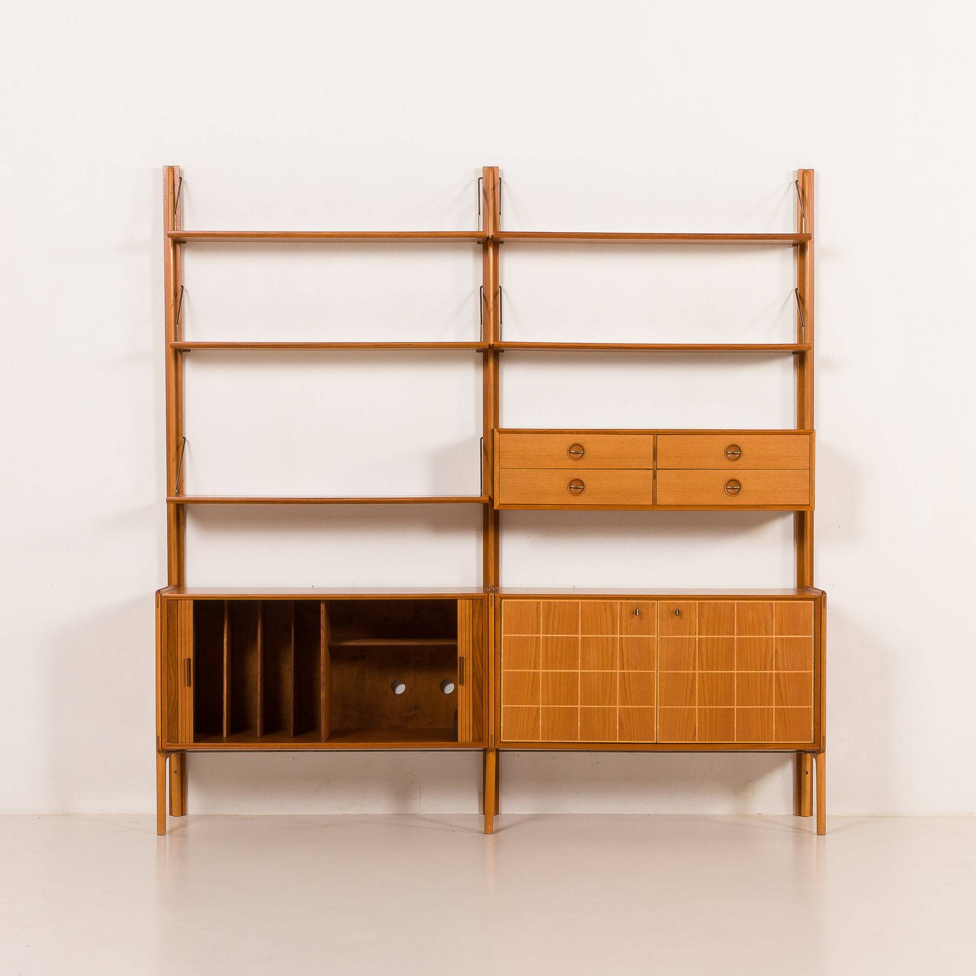 Fredrik A. Kayser teak free standing wall unit for Gustav Bahus, Norway 196