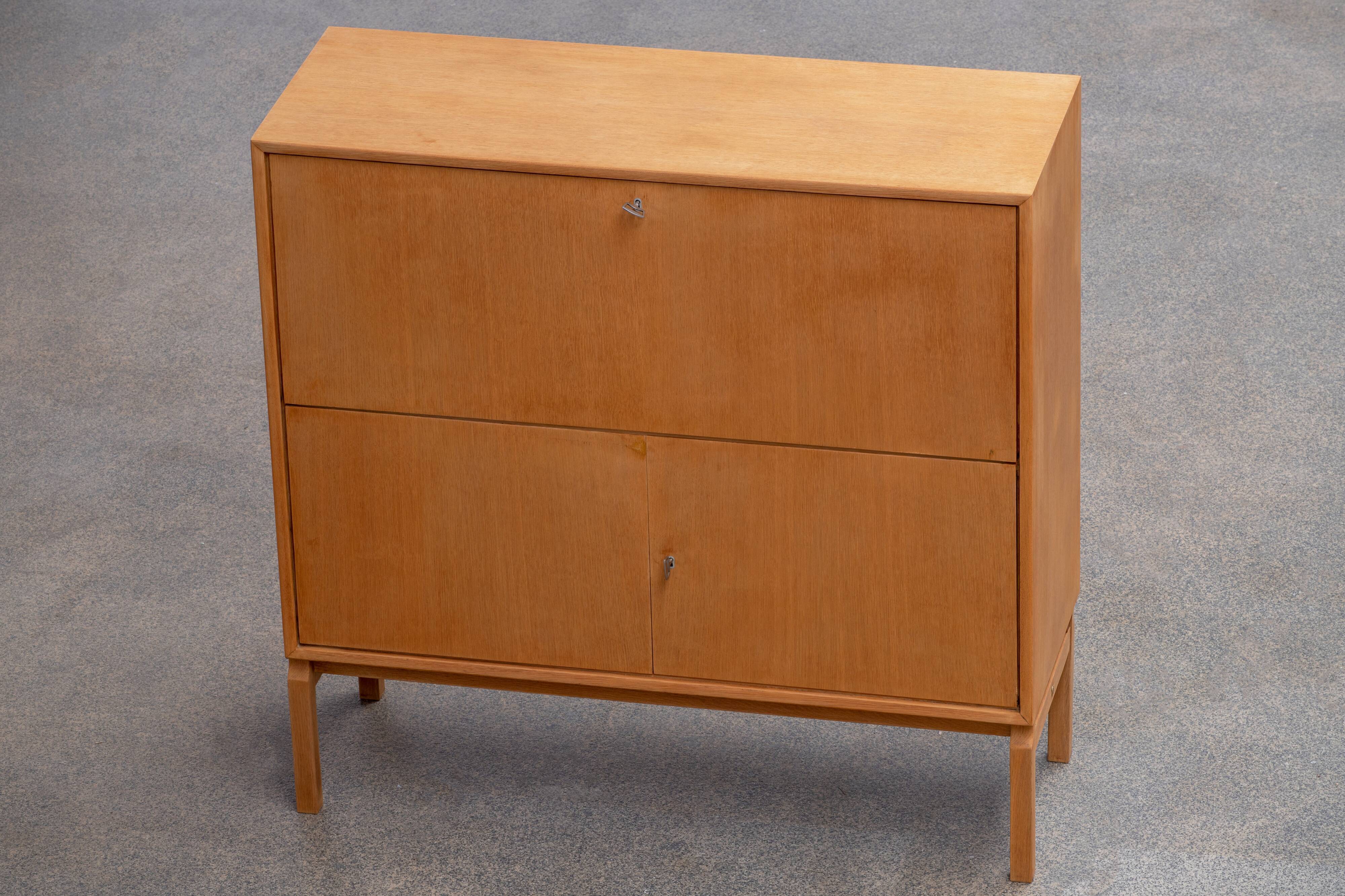 Scandinavian buffet secretary 1960