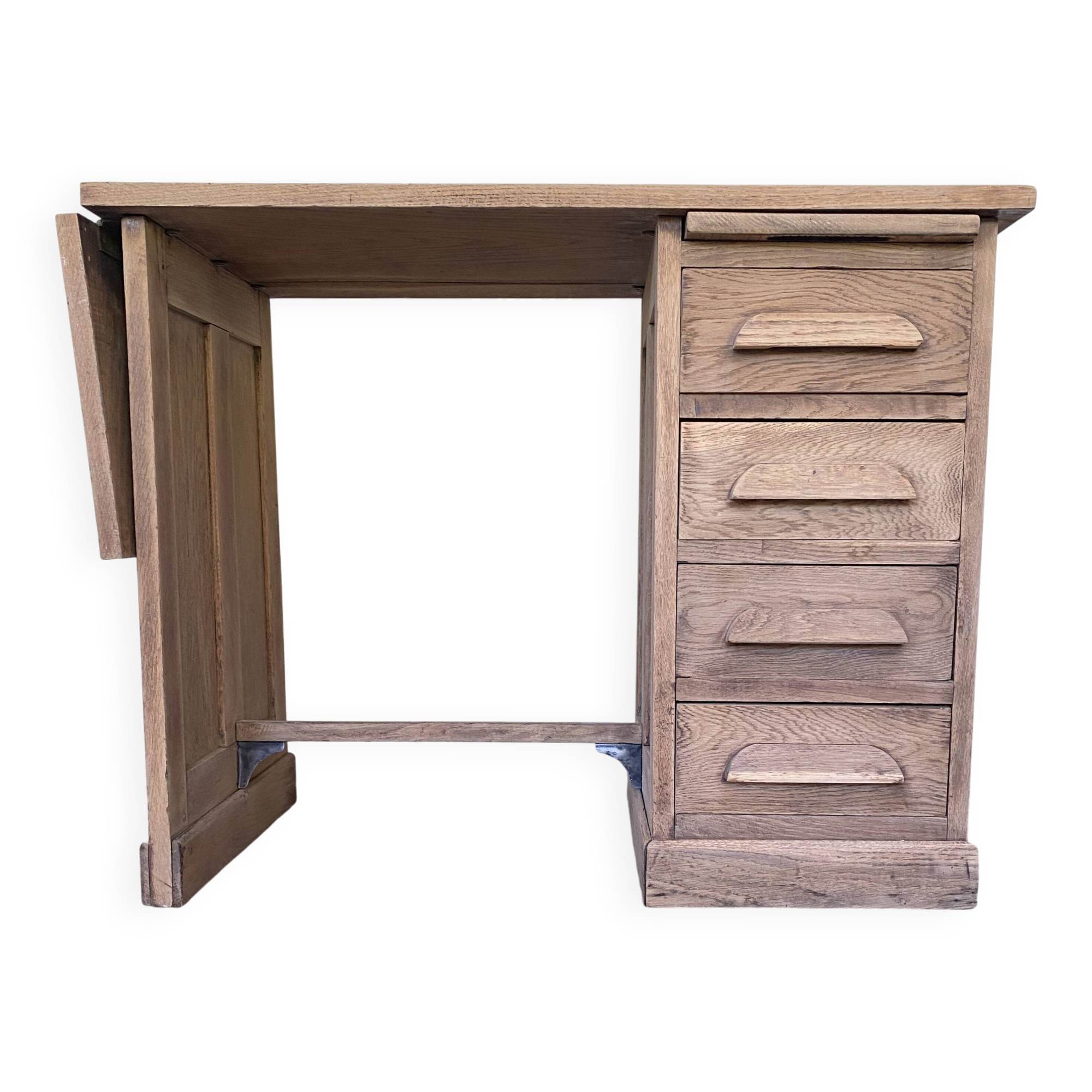 Child's desk