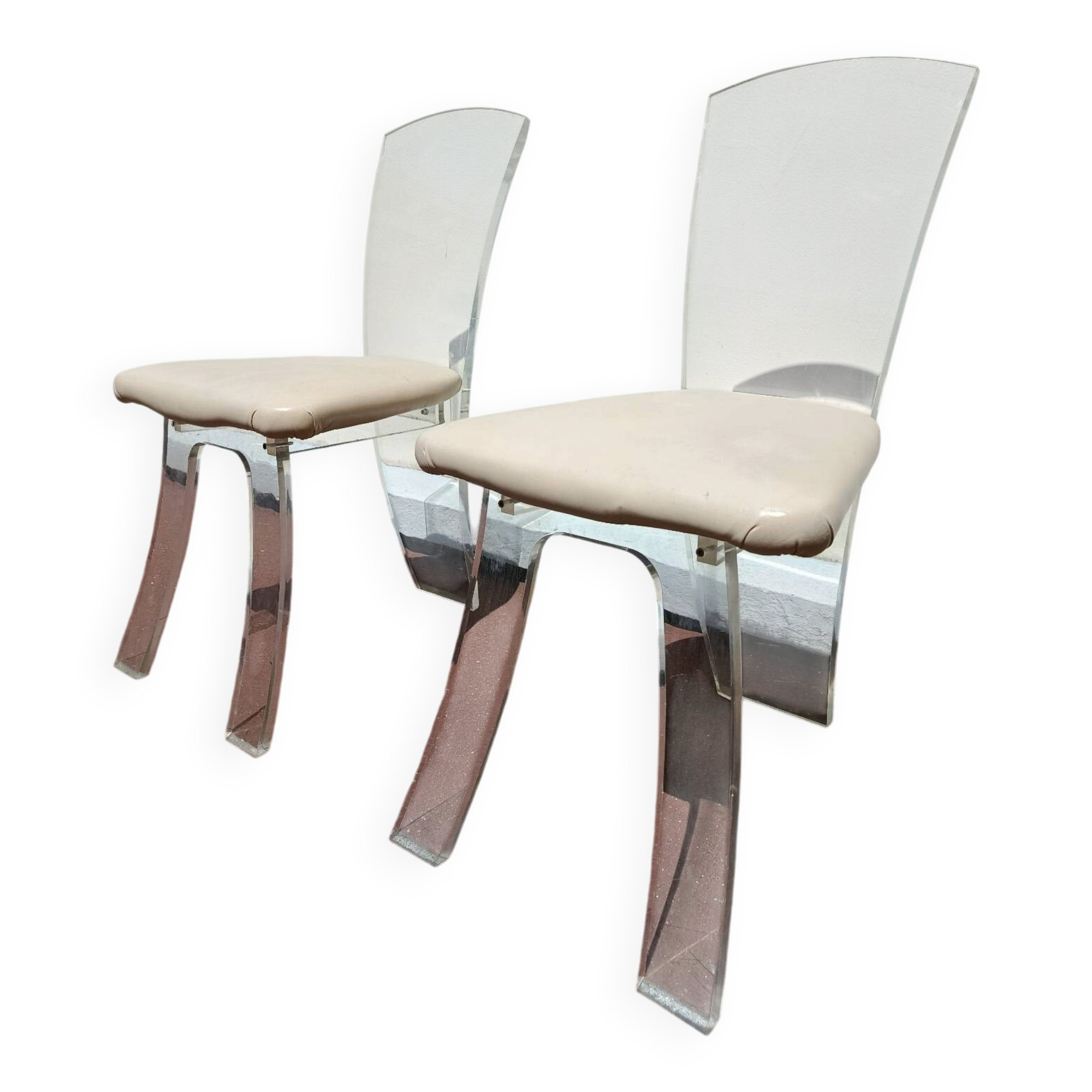 Chaises design en plexiglass Lucite annees 70