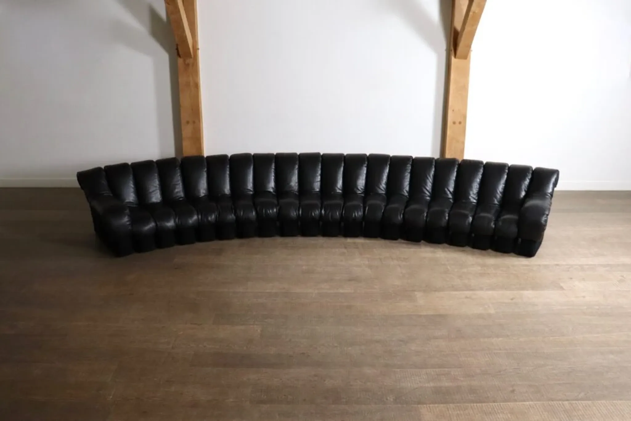 De Sede DS 600 “Non-Stop” sectional black leather sofa by Heinz Ulrich, Ueli Berger and Eleanora Peduzzi-Riva, 1970s