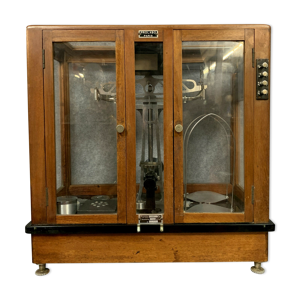 Ancienne balance de précision dans sa vitrine d'origine, Prolabo Paris vers 1900