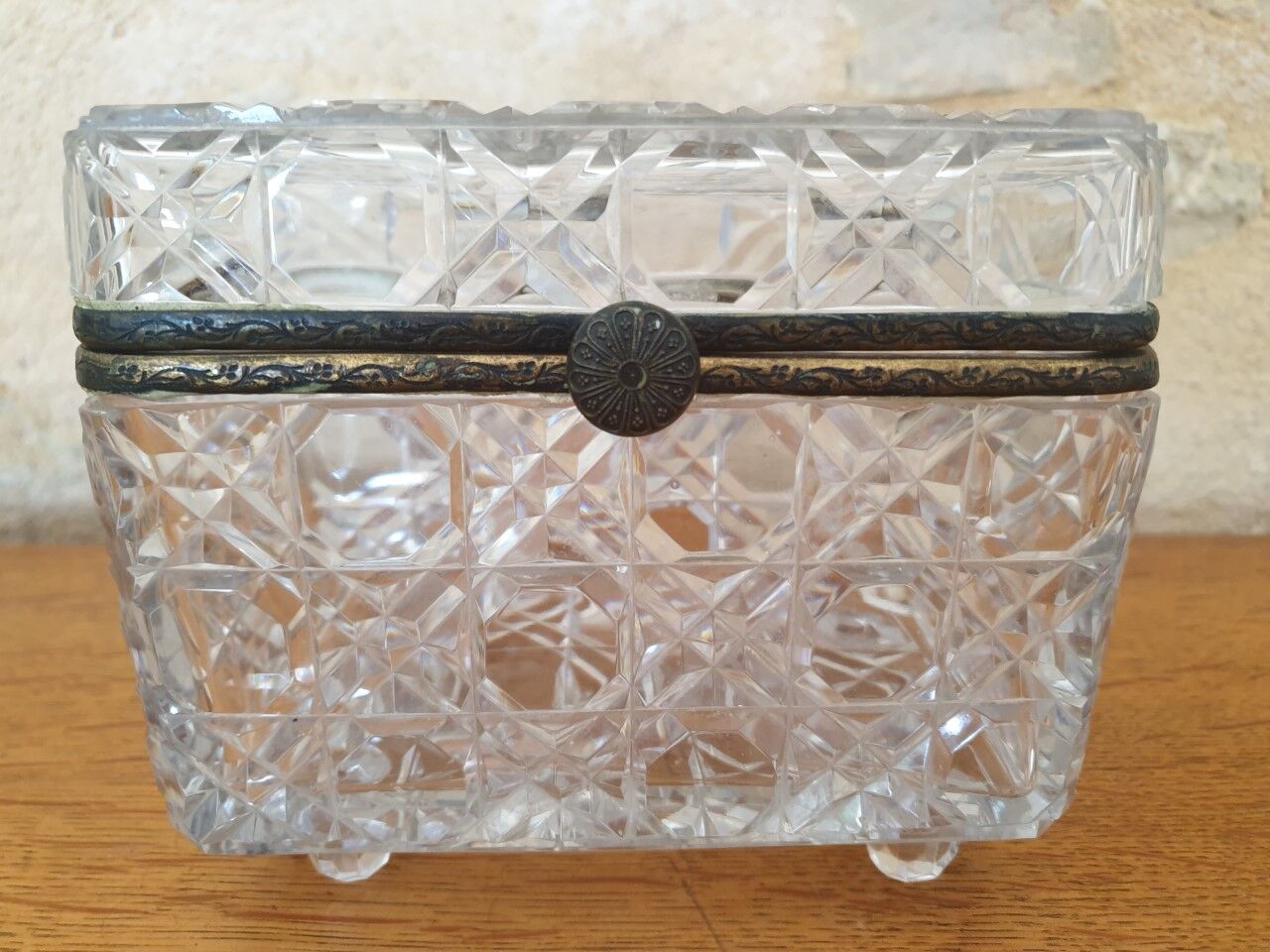 Nineteenth century cut crystal box box