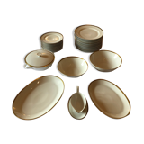 Fine porcelain table service