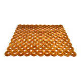 Tapisserie en forme de donut au design hollandais Sabine Marcellis