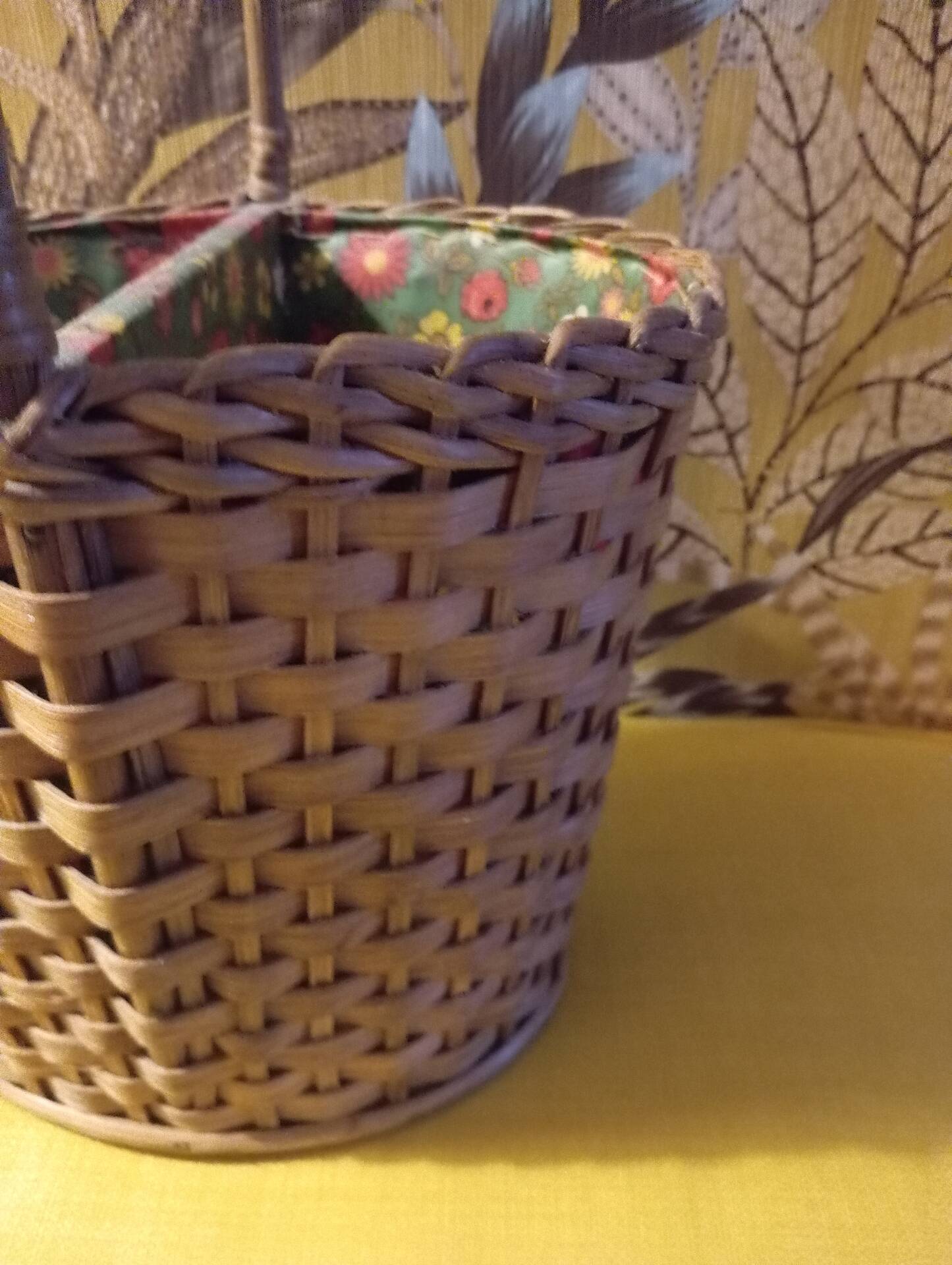 Woven wicker bottle basket. Flower Power. Very good condition.