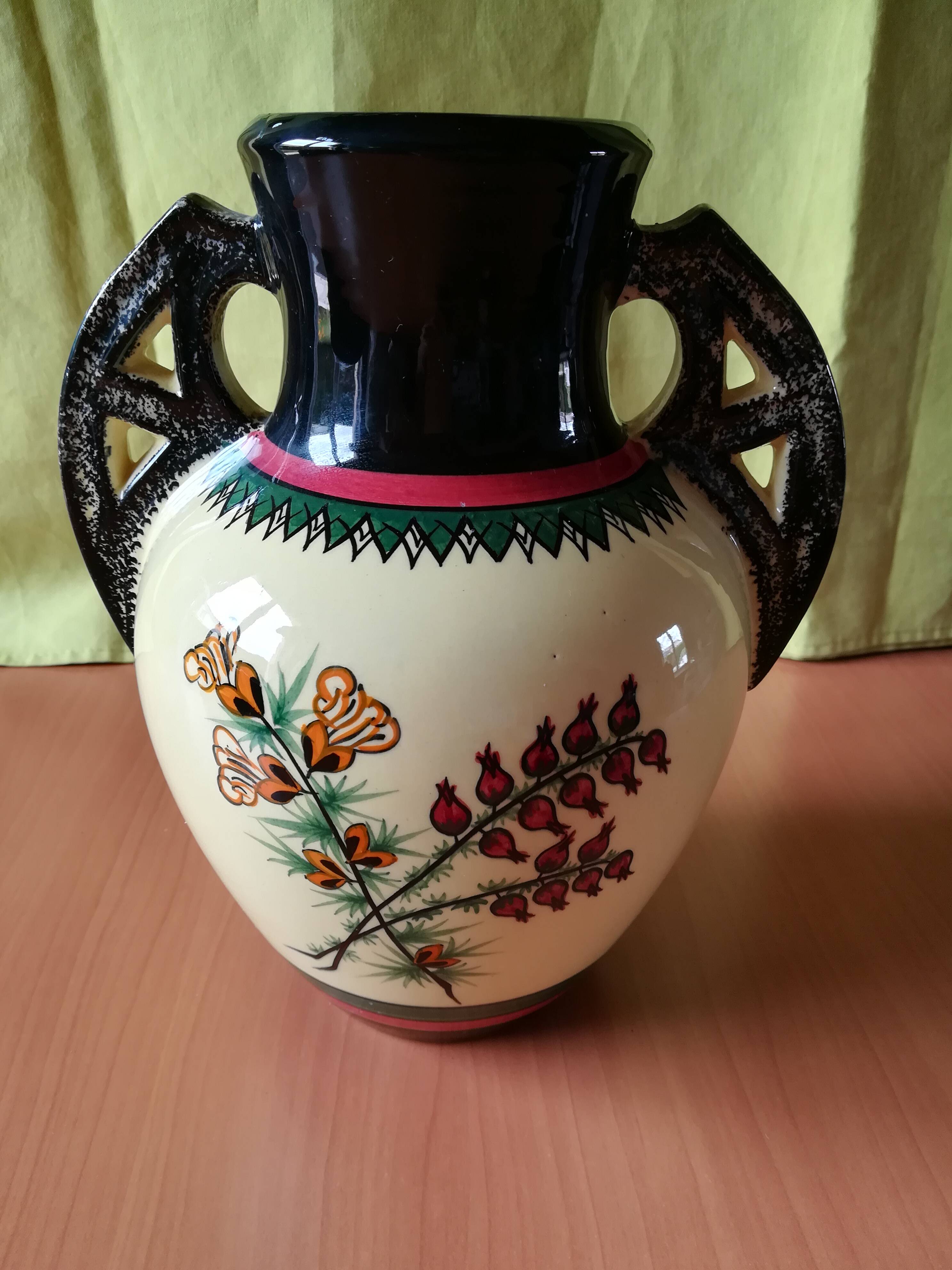 Earthenware vase by Henriot Quimper