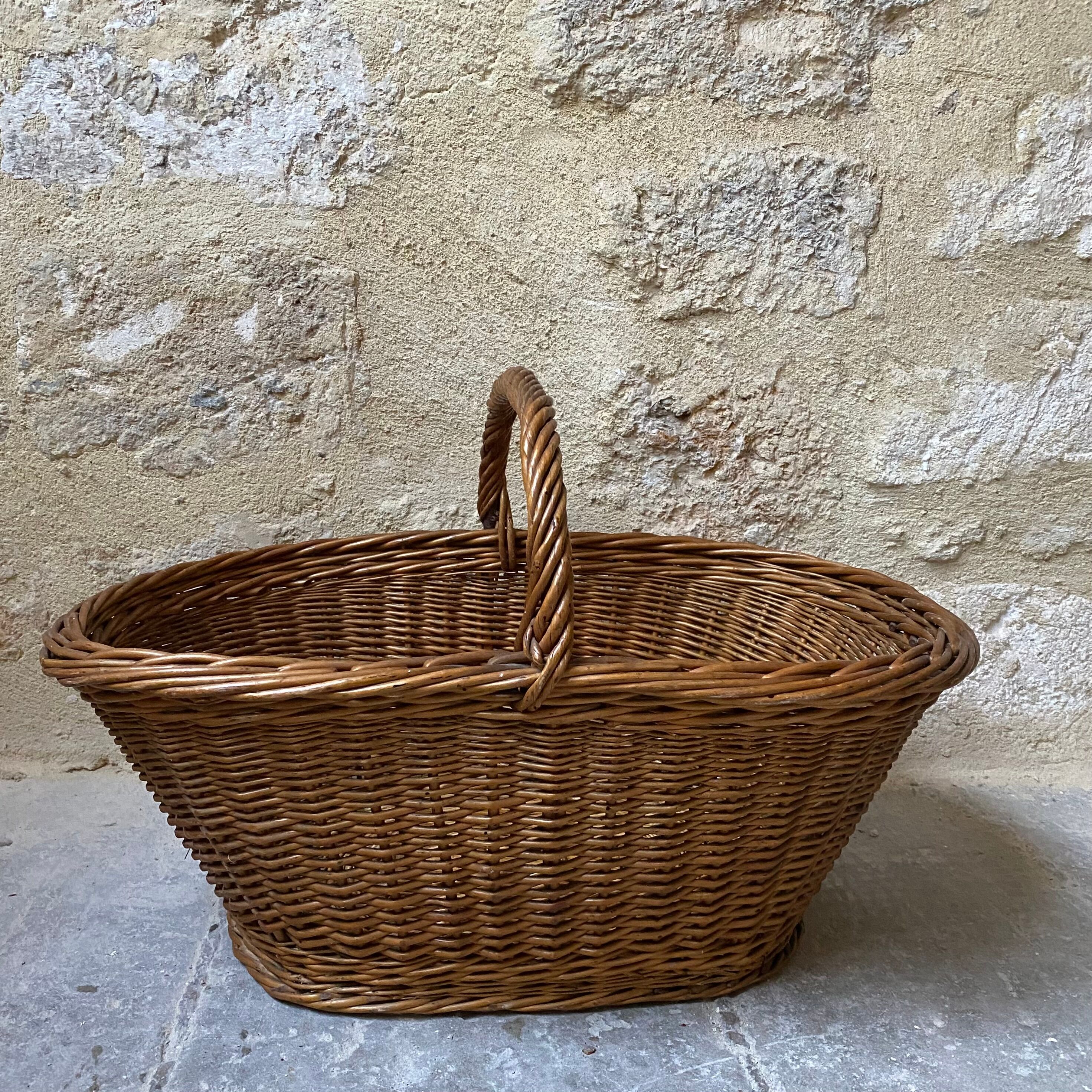 Wicker basket