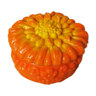 Chrysanthemum Box by Curt Schlevogt