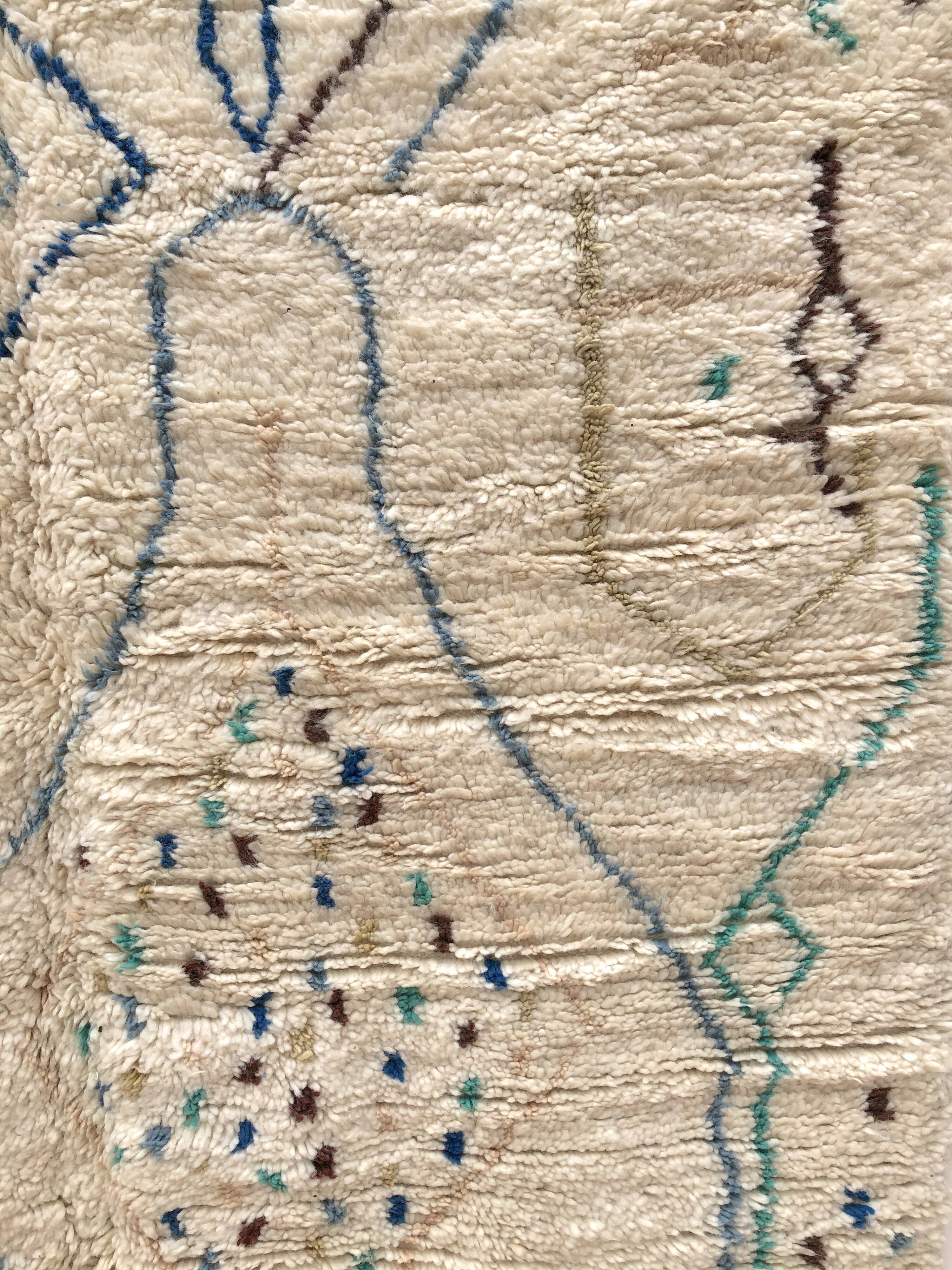 Moroccan Berber carpet Azilal with blue and green motifs 2,45x1,48m