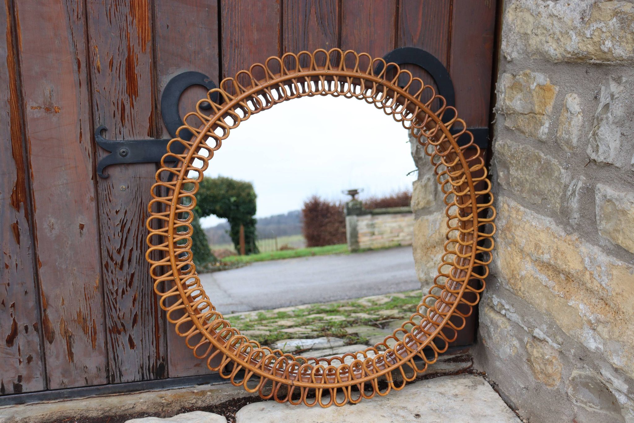 Miroir mural rotin italien 1960