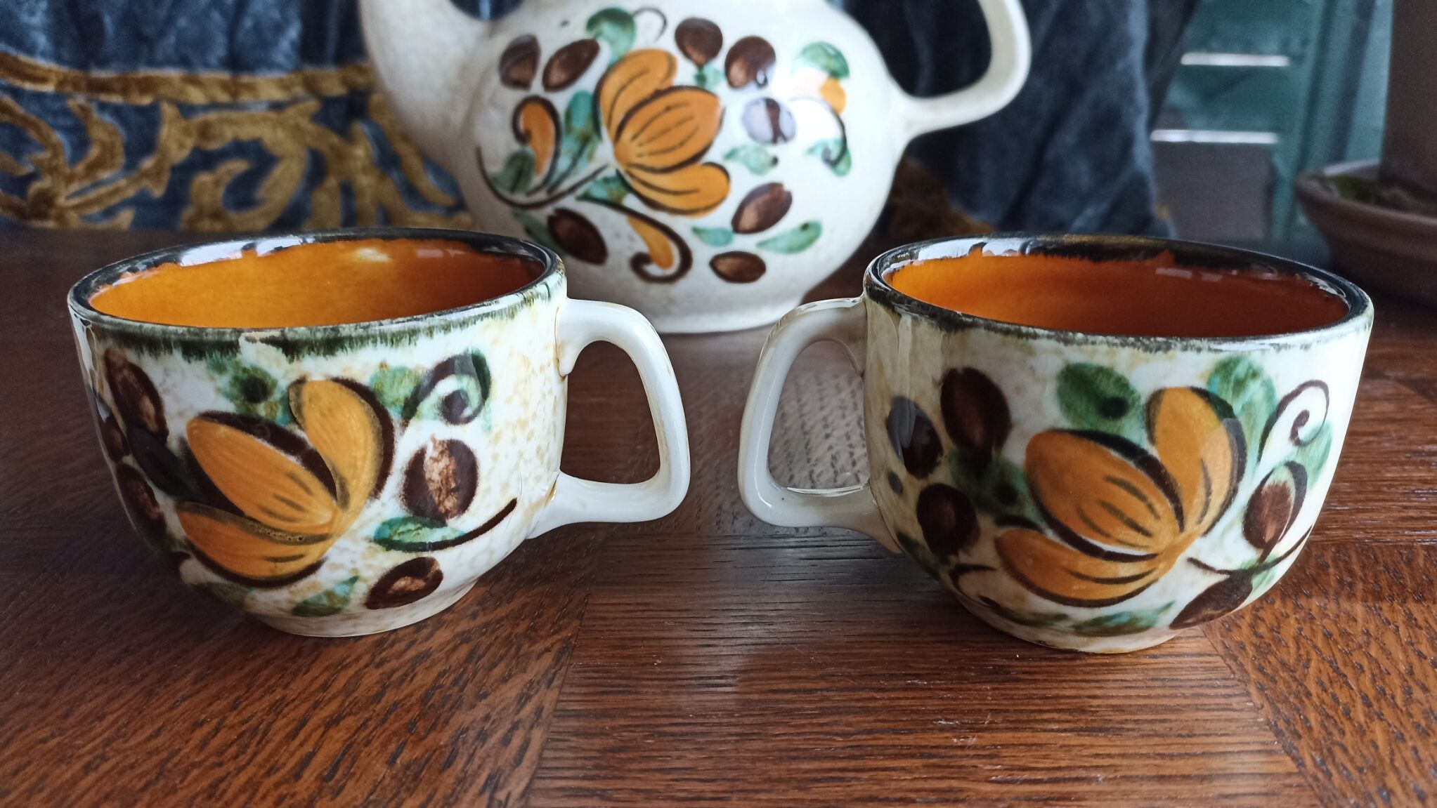 Part of coffee service Boch La Louvière - Corfu