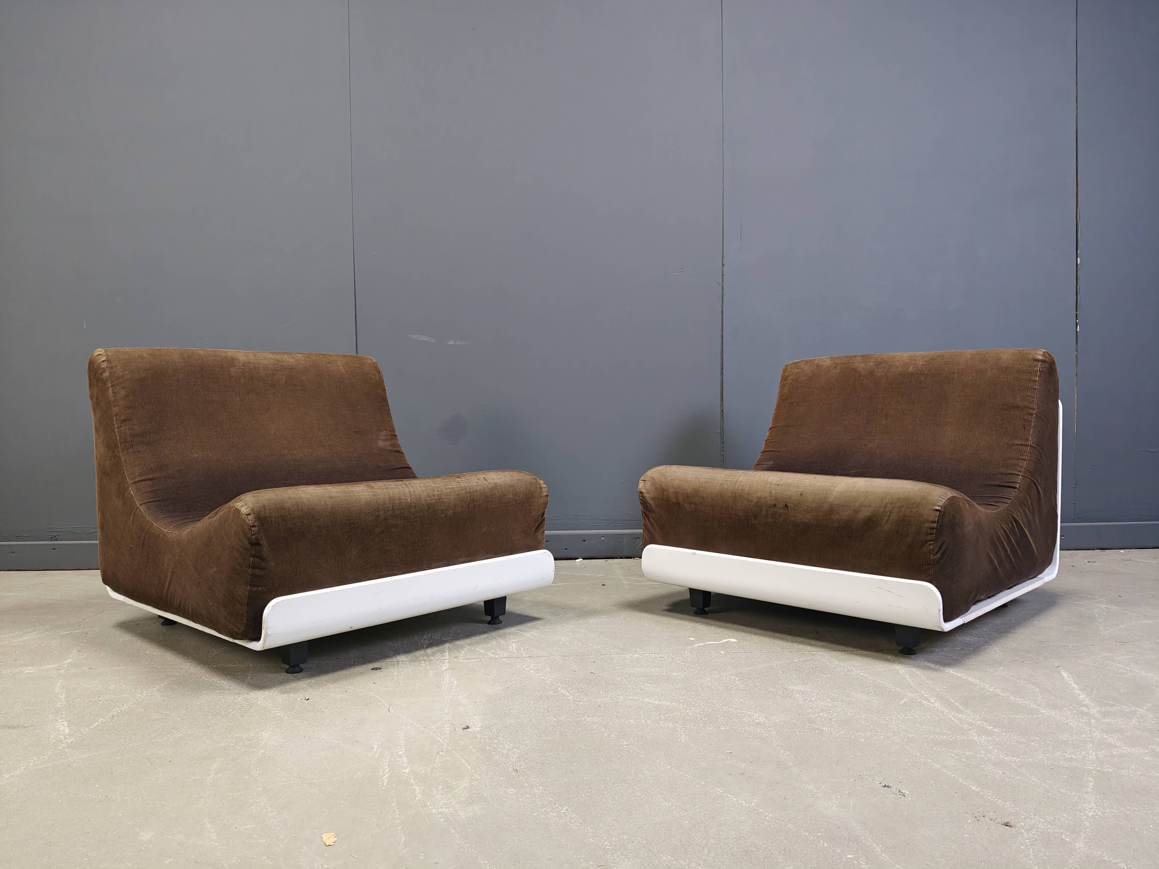 Space age Orbis lounge chairs by Luigi Colani for Cor, 1960s
