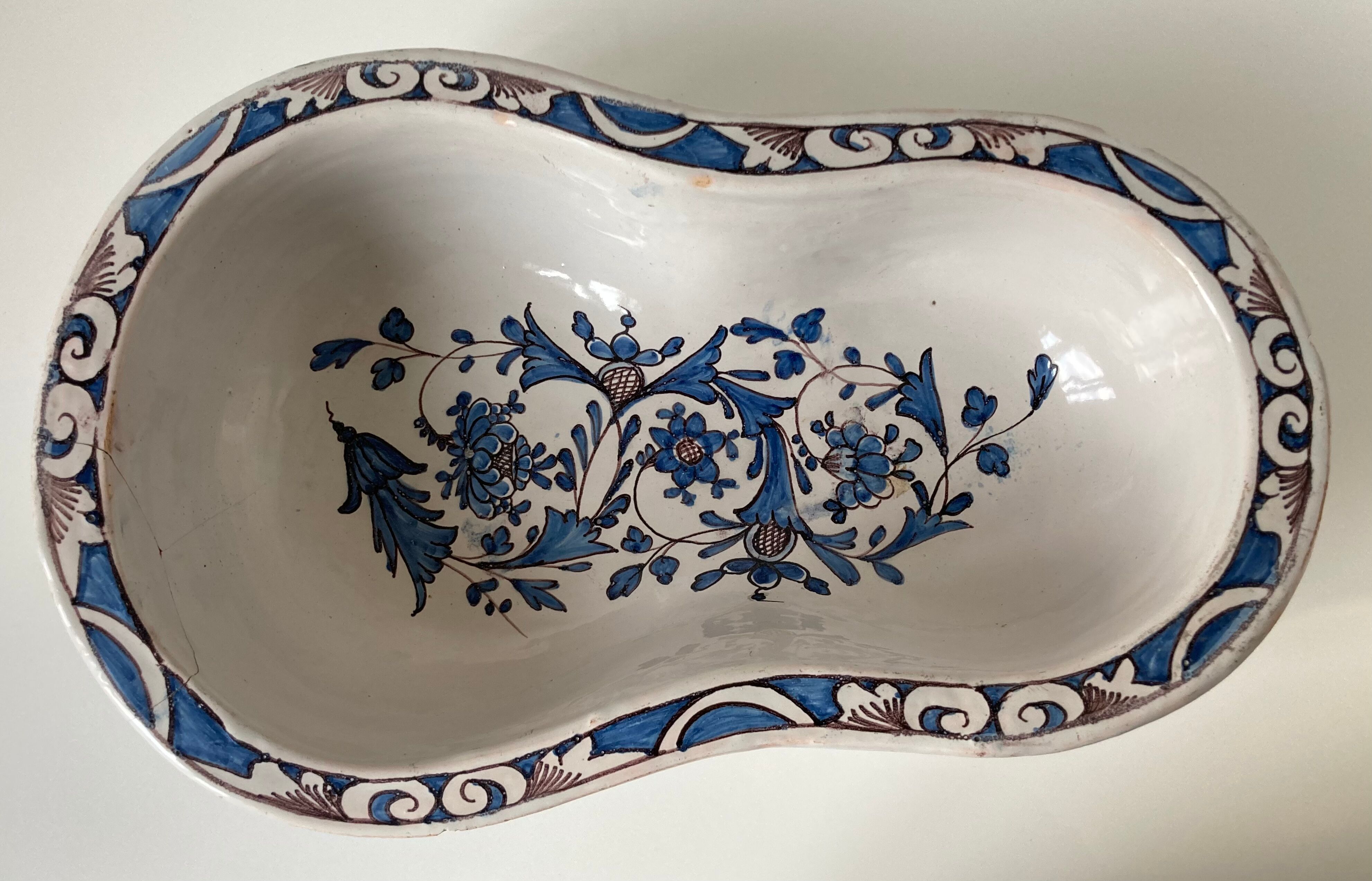 Large fruit cup in Rouen earthenware with blue and brown floral decoration p