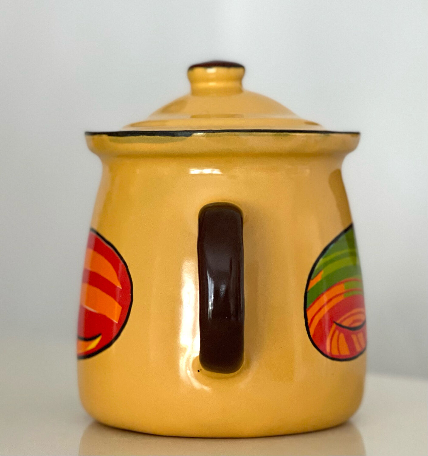 Enamelled sheet metal tea set