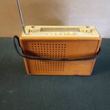 Poste radio transistor avec Sacoche