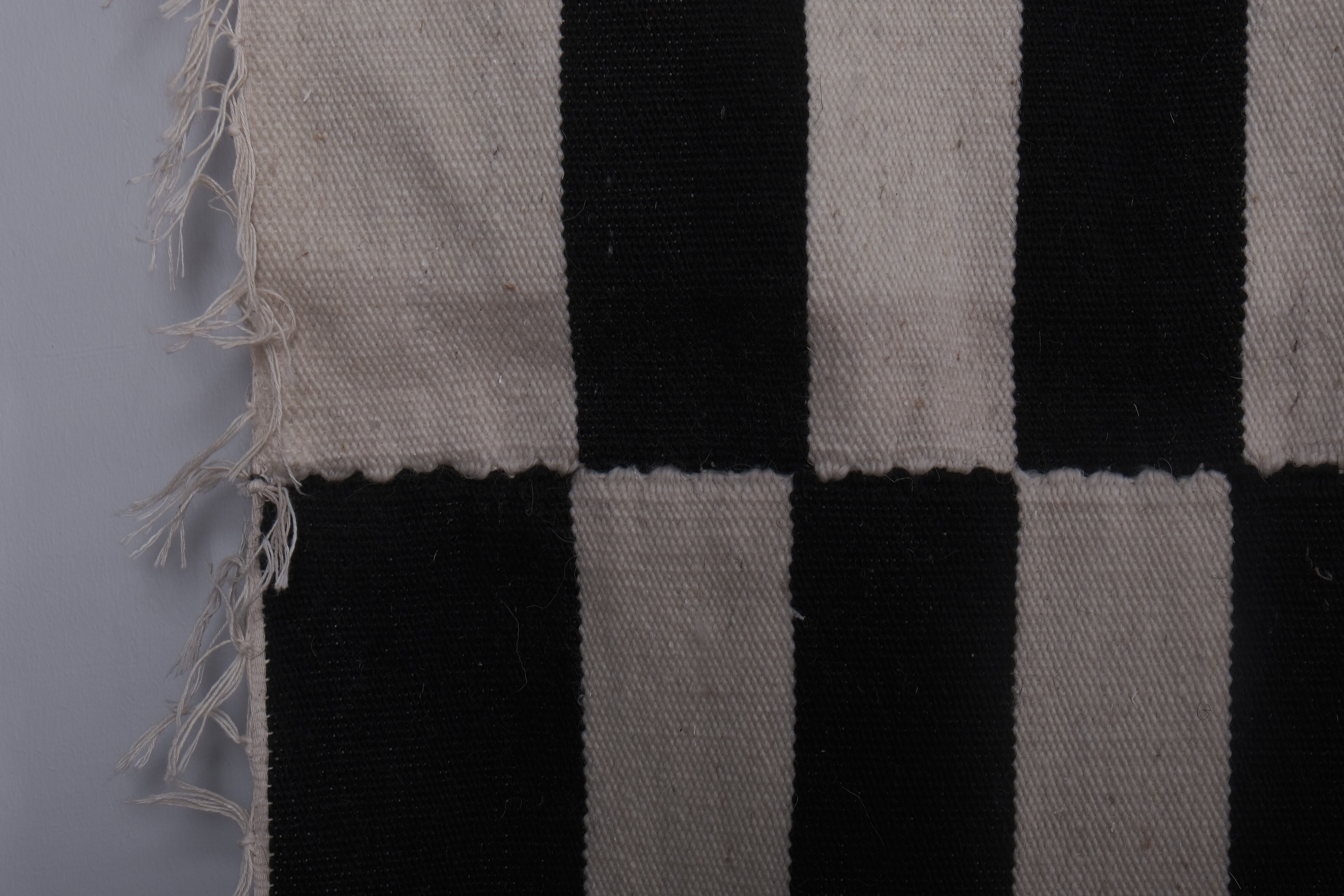 Vintage Turkish rug from Oushak, hand-woven 304x419 cm