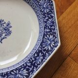 2 semi-deep octagonal plates English ironstone "Chrysanthemum" Minton