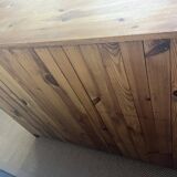 Commode en pin massif vintage