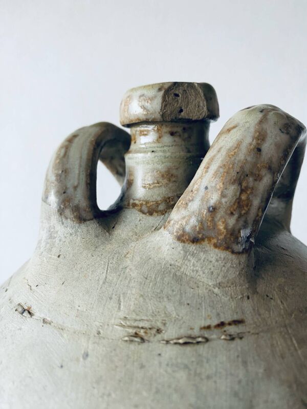 Grande cruche bohème en terre cuite