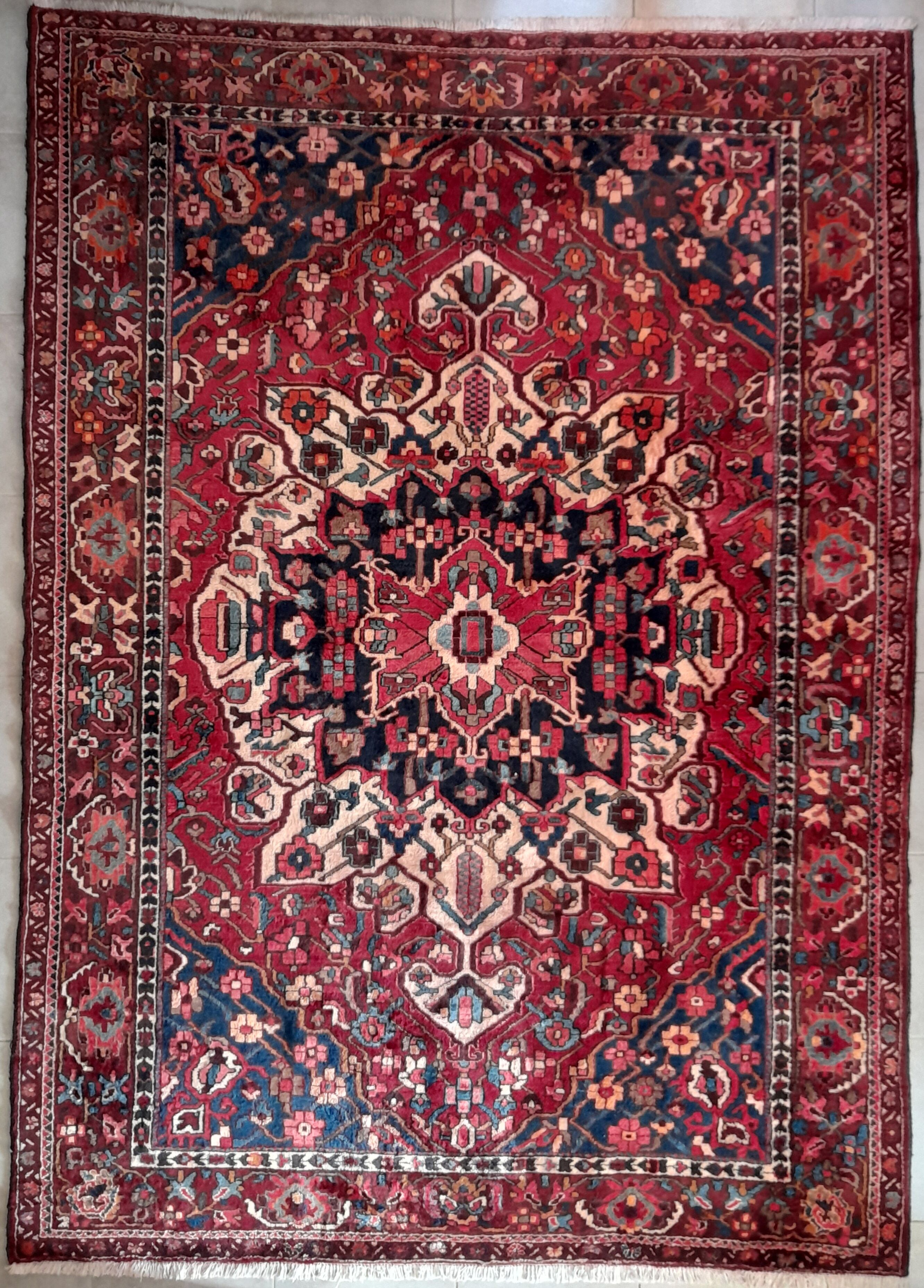Persian carpet 312x220 cm