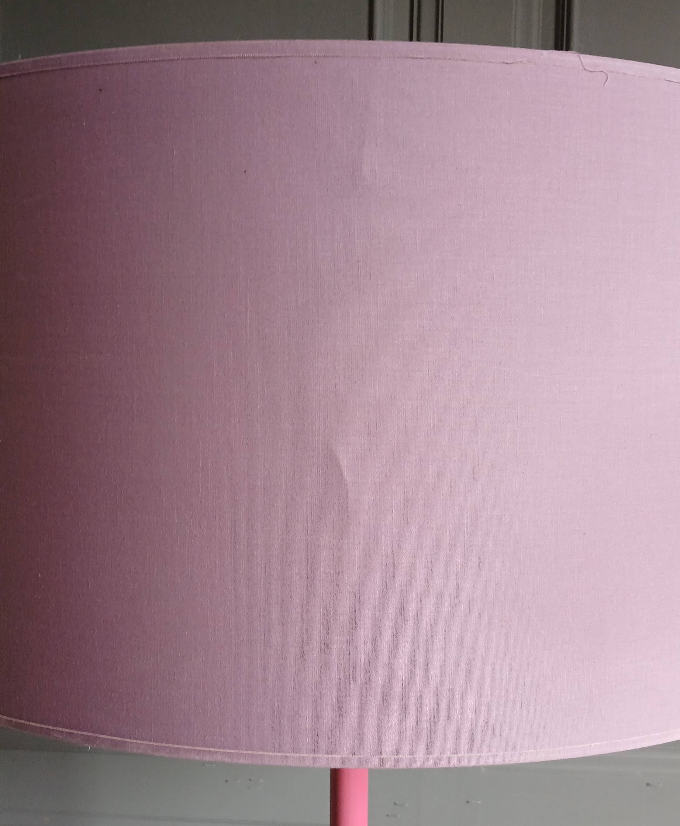 Tulip foot floor lamp in pink lacquered metal & cylindrical shade. 80's