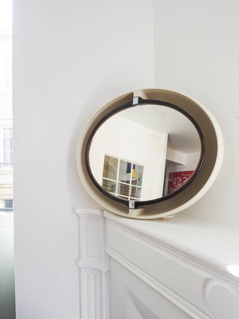 Large tiltable oval vintage retro plastic mirror luminous